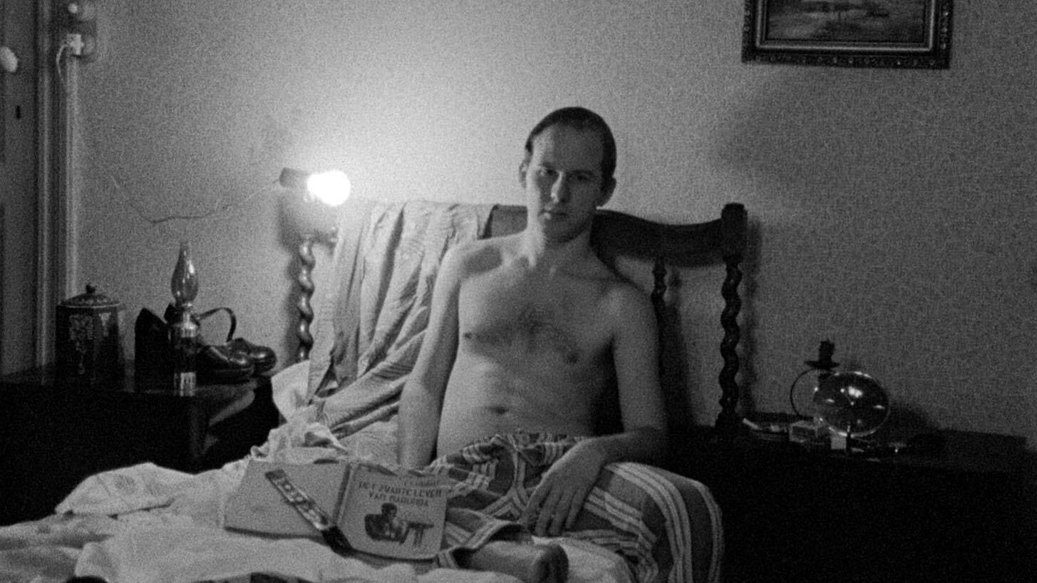 Pierre 1977 movie scene