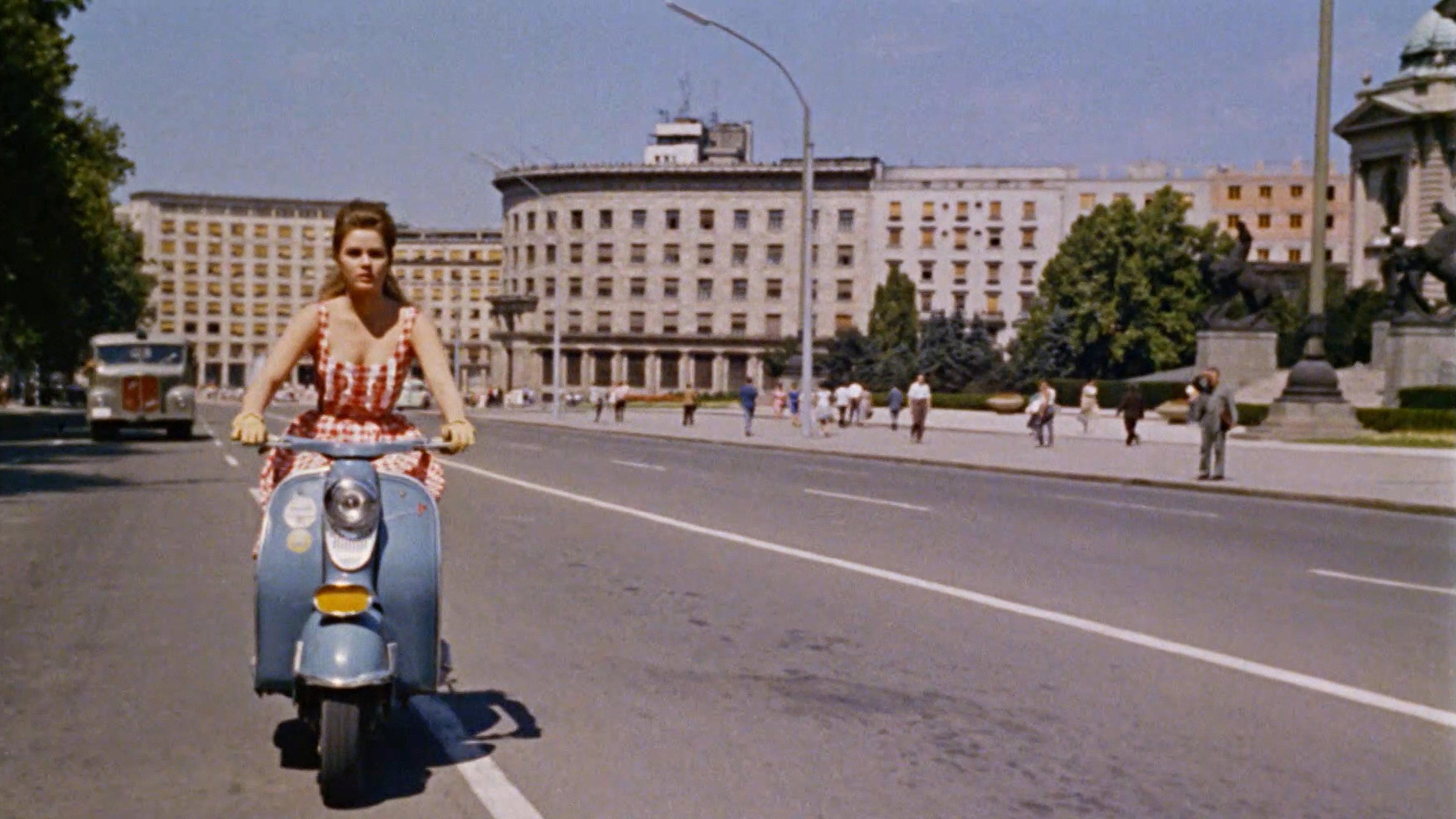 Love and Fashion 1960 movie scene