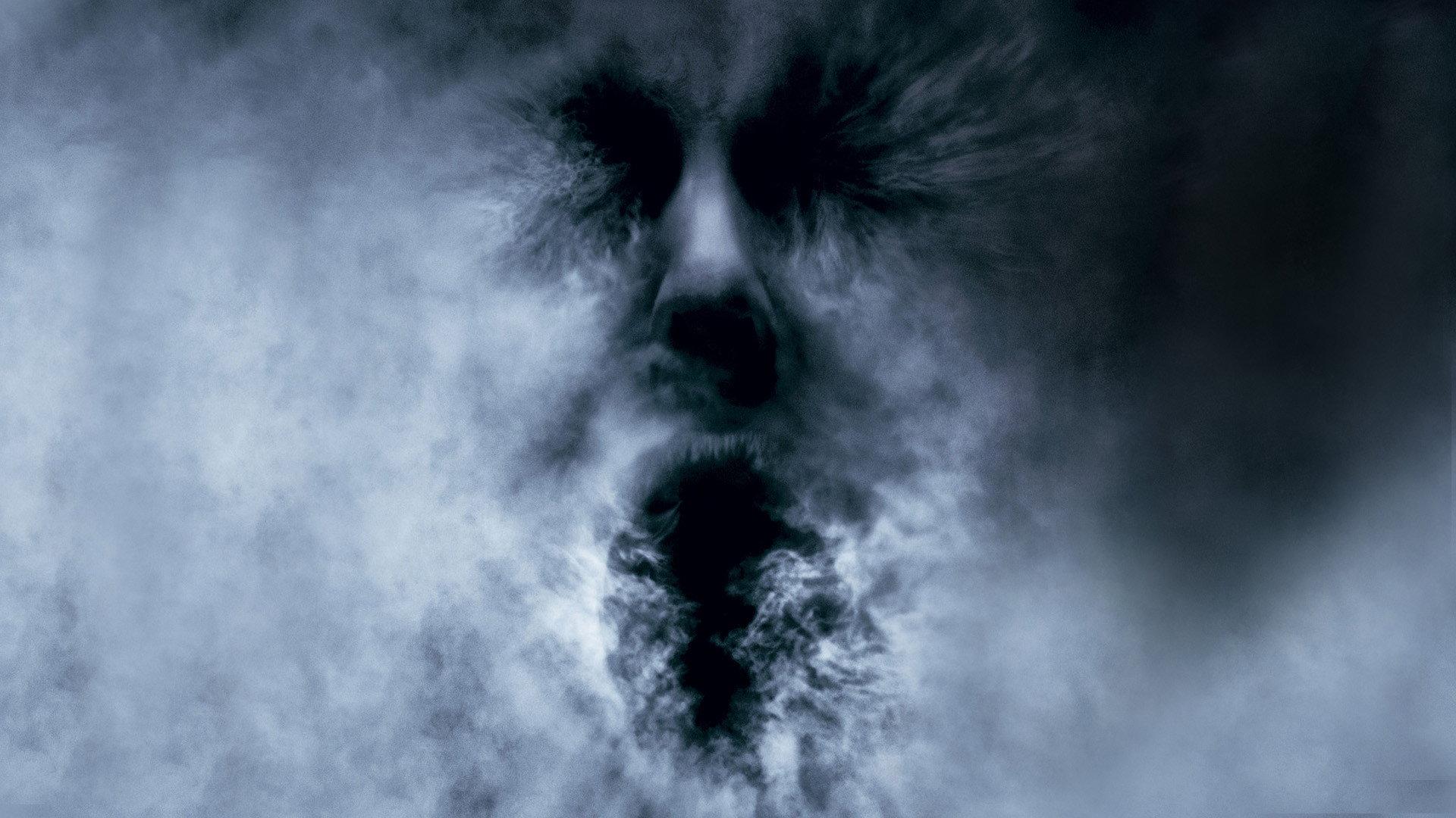 The Fog 2005 movie scene