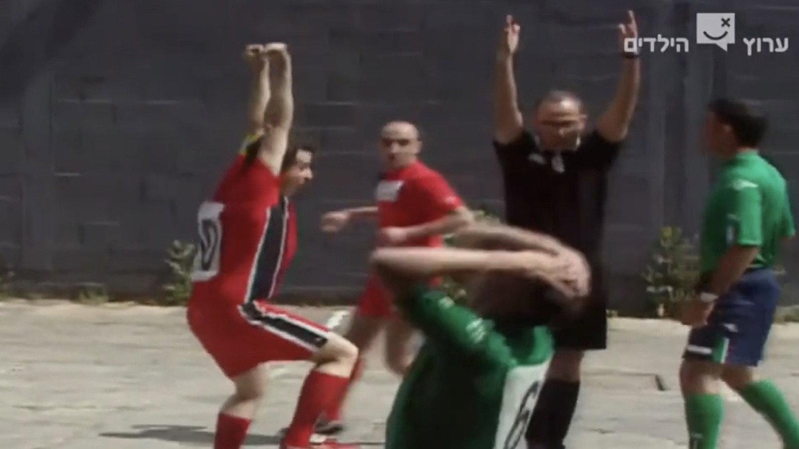 Underdogs: a War Story 1996 movie scene