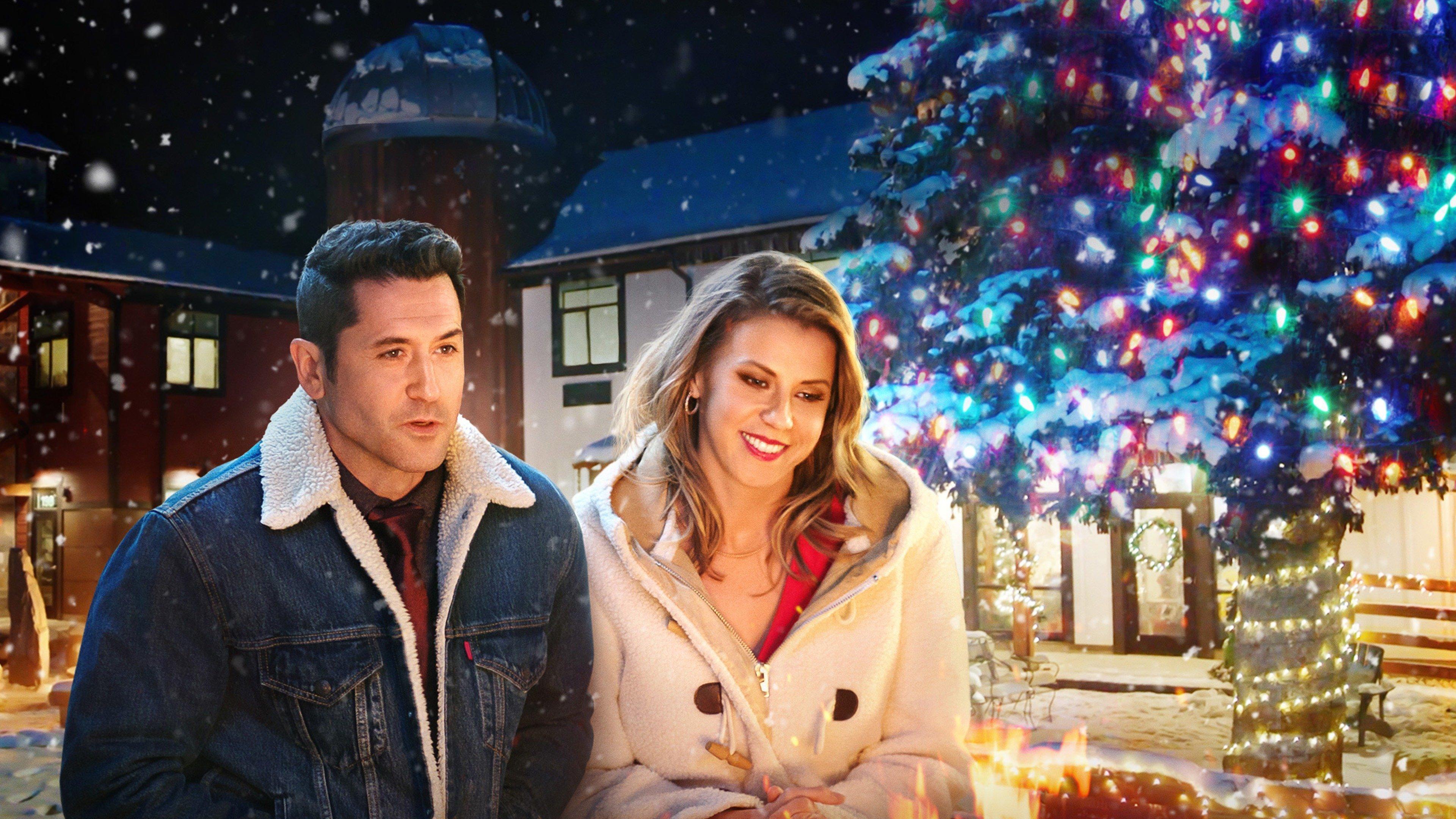 A Cozy Christmas Inn 2022 movie scene