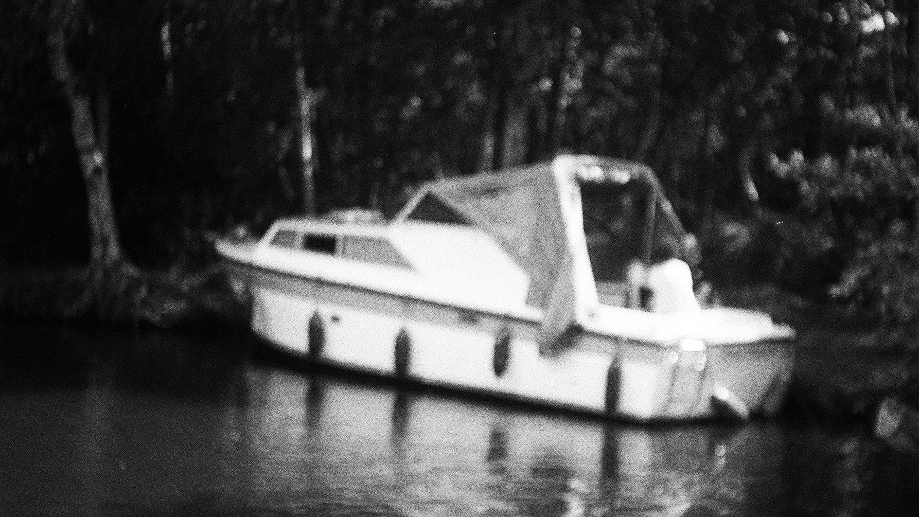 The Artist and The Fisherman movie scene