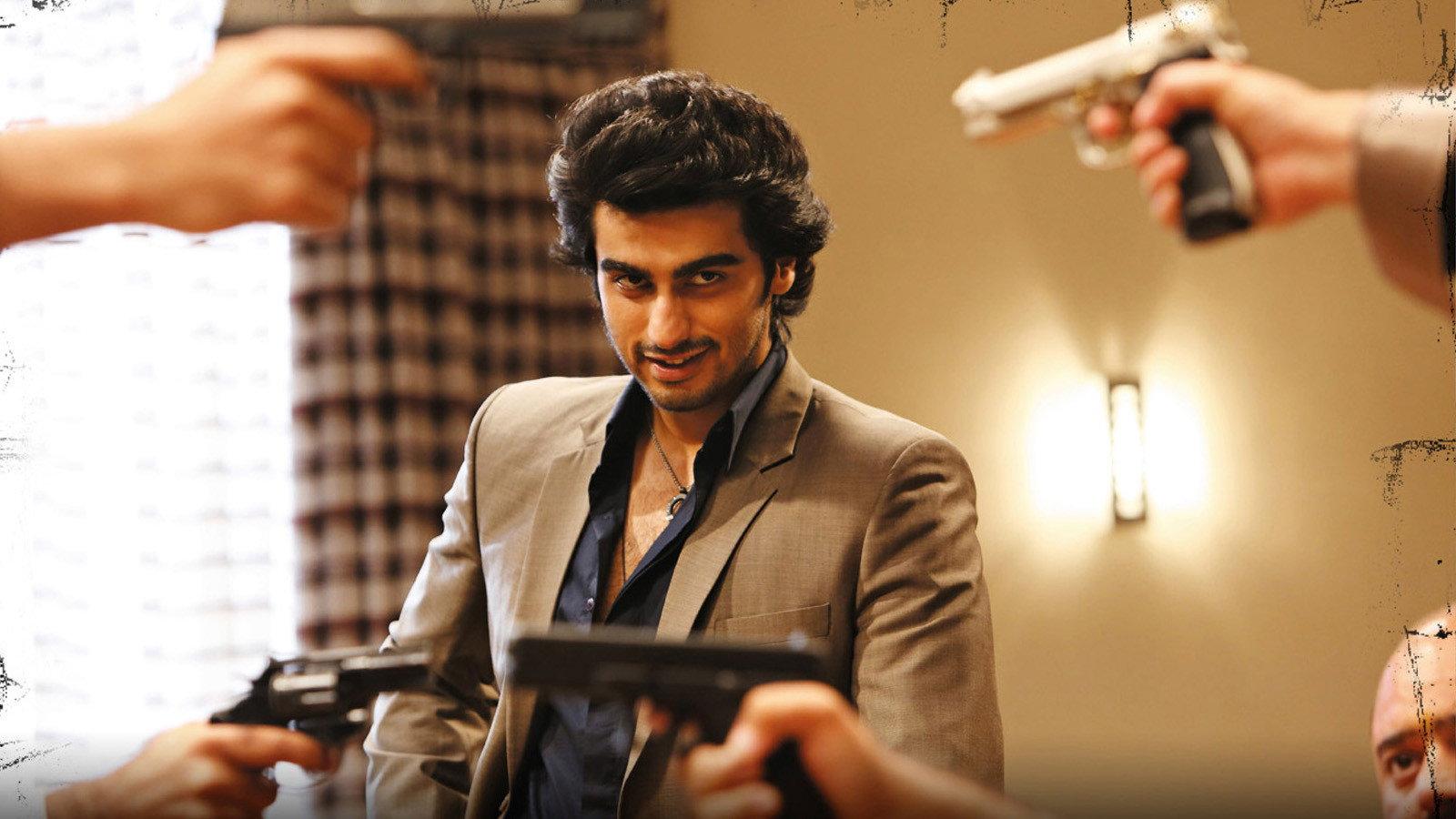 Aurangzeb 2013 movie scene