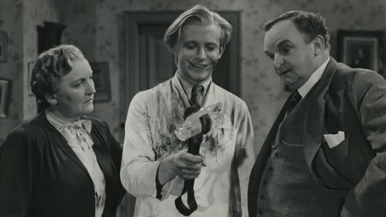 De tre skolekammerater 1944 movie scene