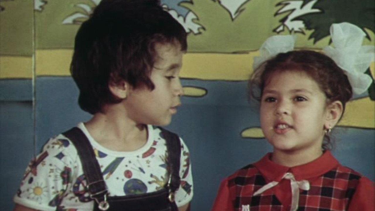 Mom's Riddles 1986 movie scene