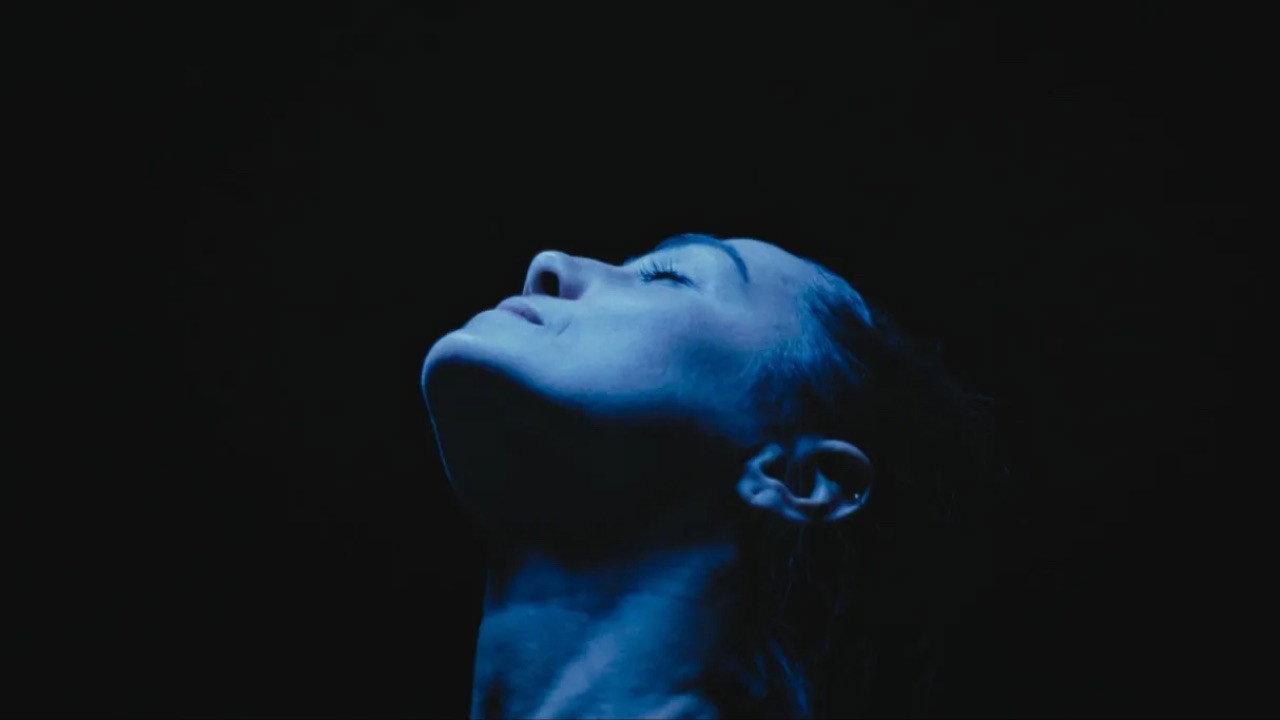 La Passion selon Mathilde 2026 movie scene