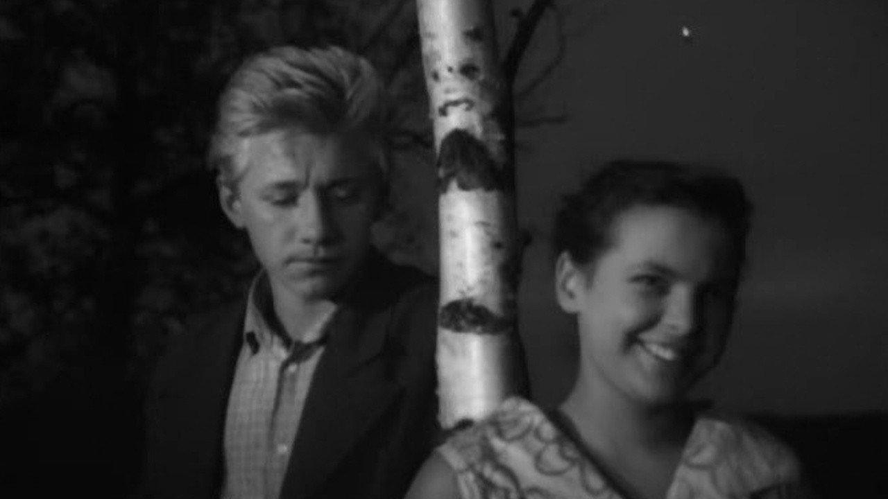 Proshlym Letom 1962 movie scene