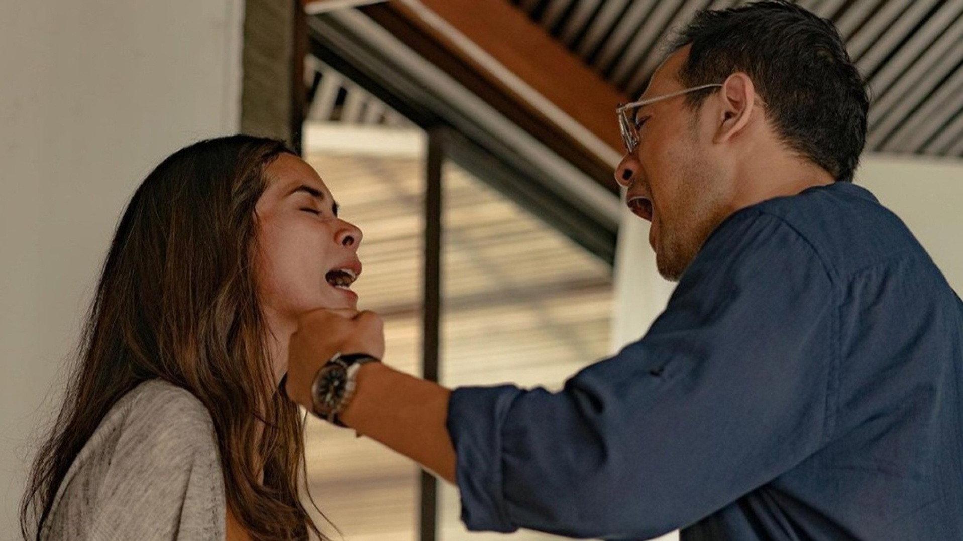 The Red Point of Marriage 2022 movie scene