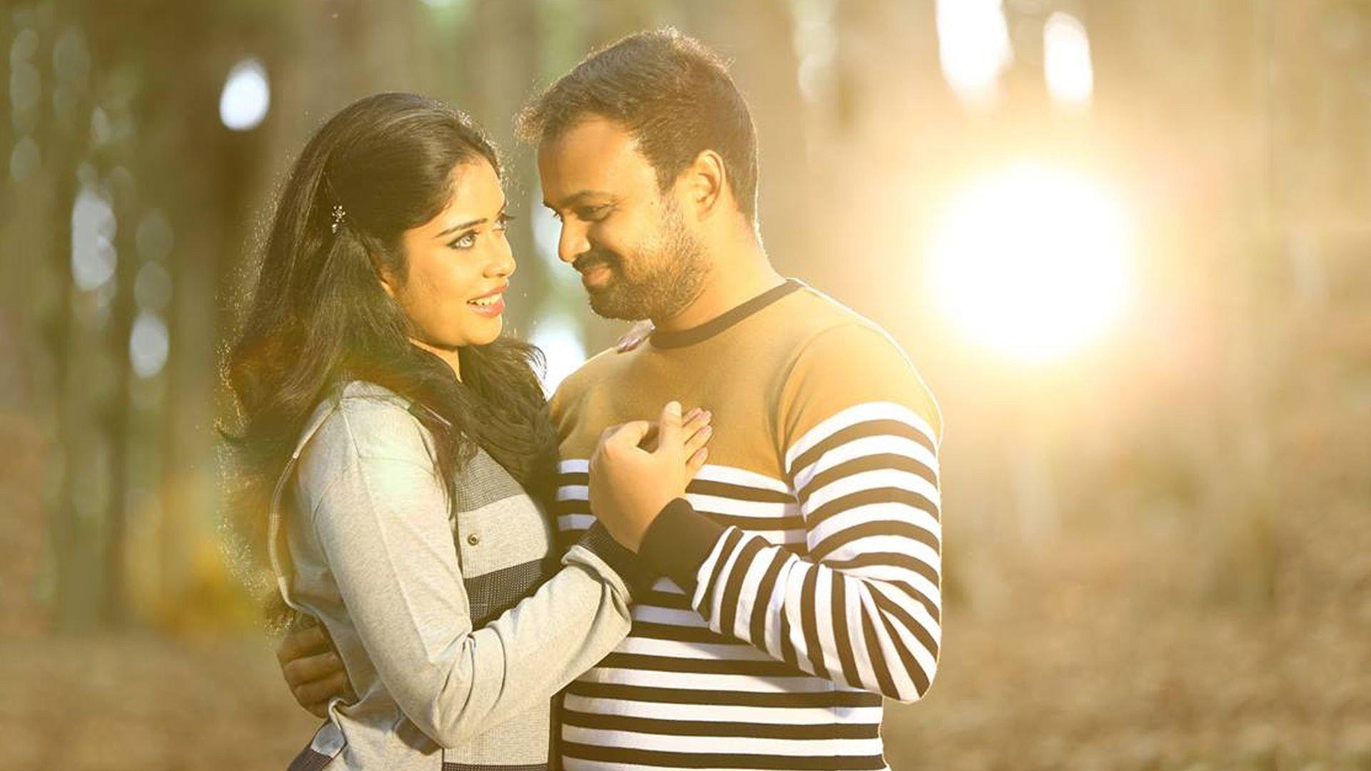 Madhura Naranga 2015 movie scene