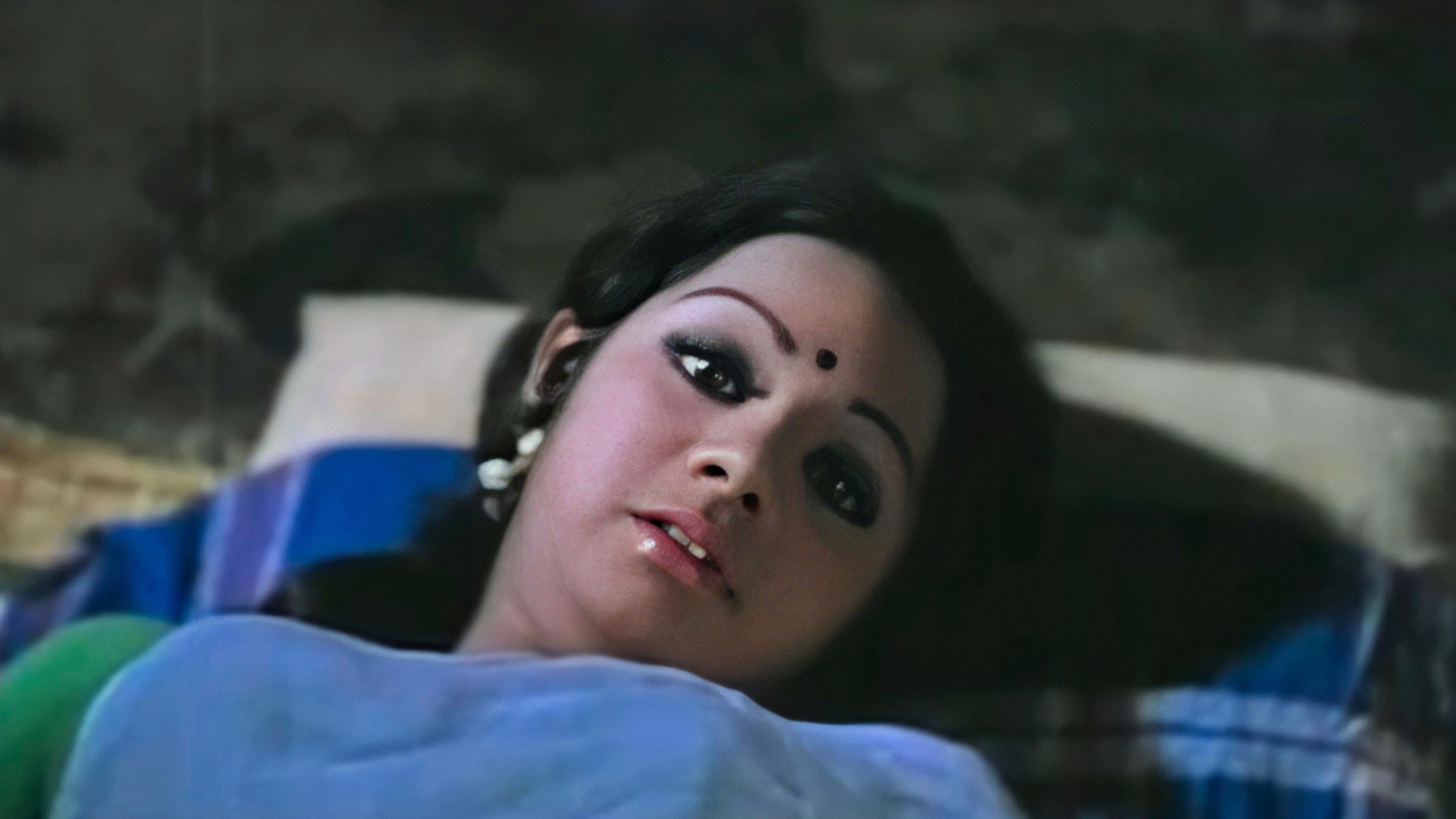 16 Vayathinile 1977 movie scene