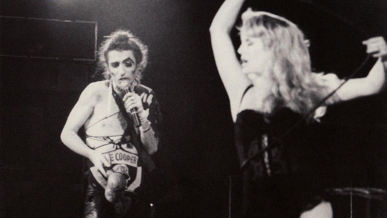 Alice Cooper à Paris 1982 movie scene