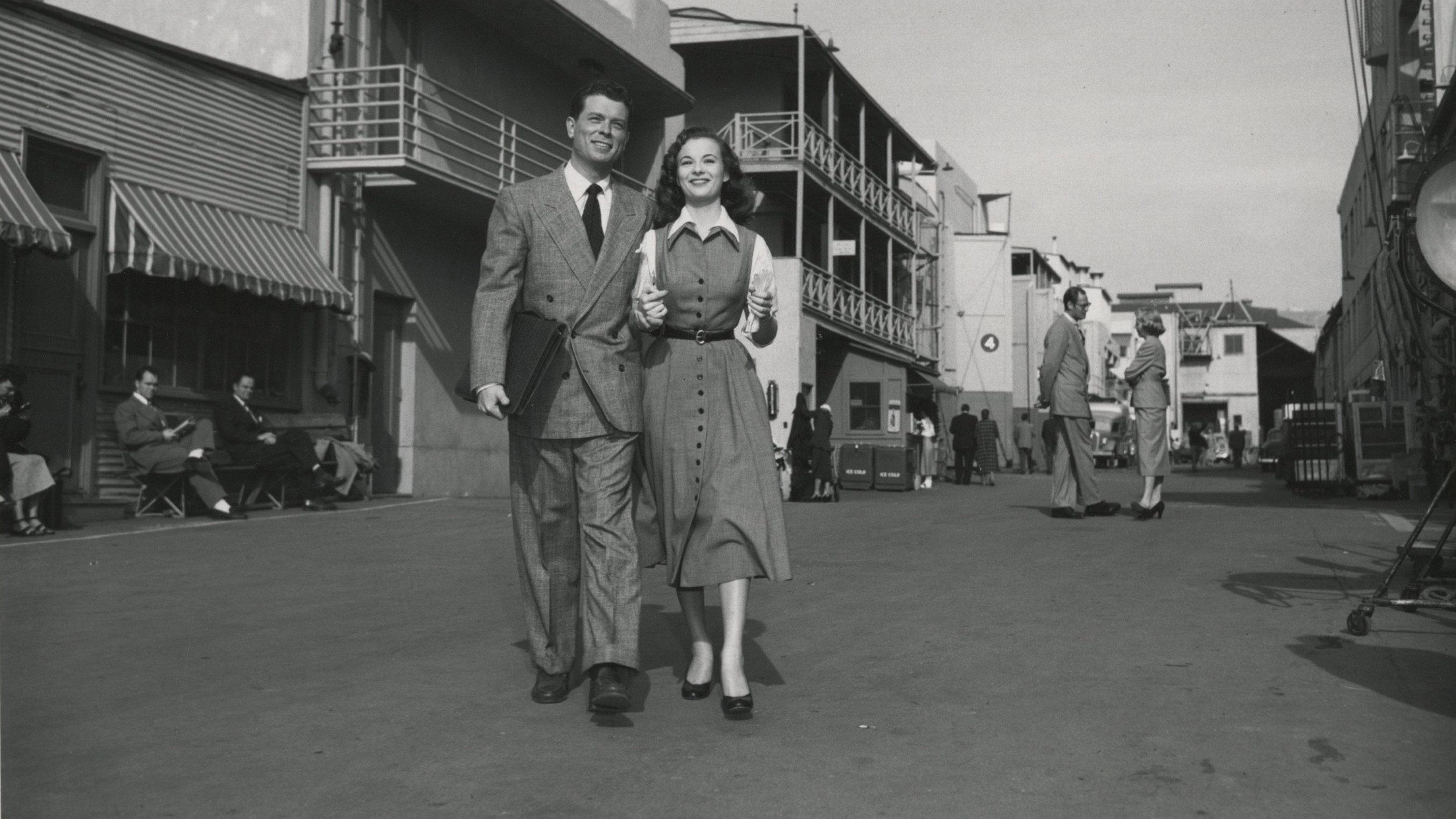 Rainbow 'Round My Shoulder 1952 movie scene