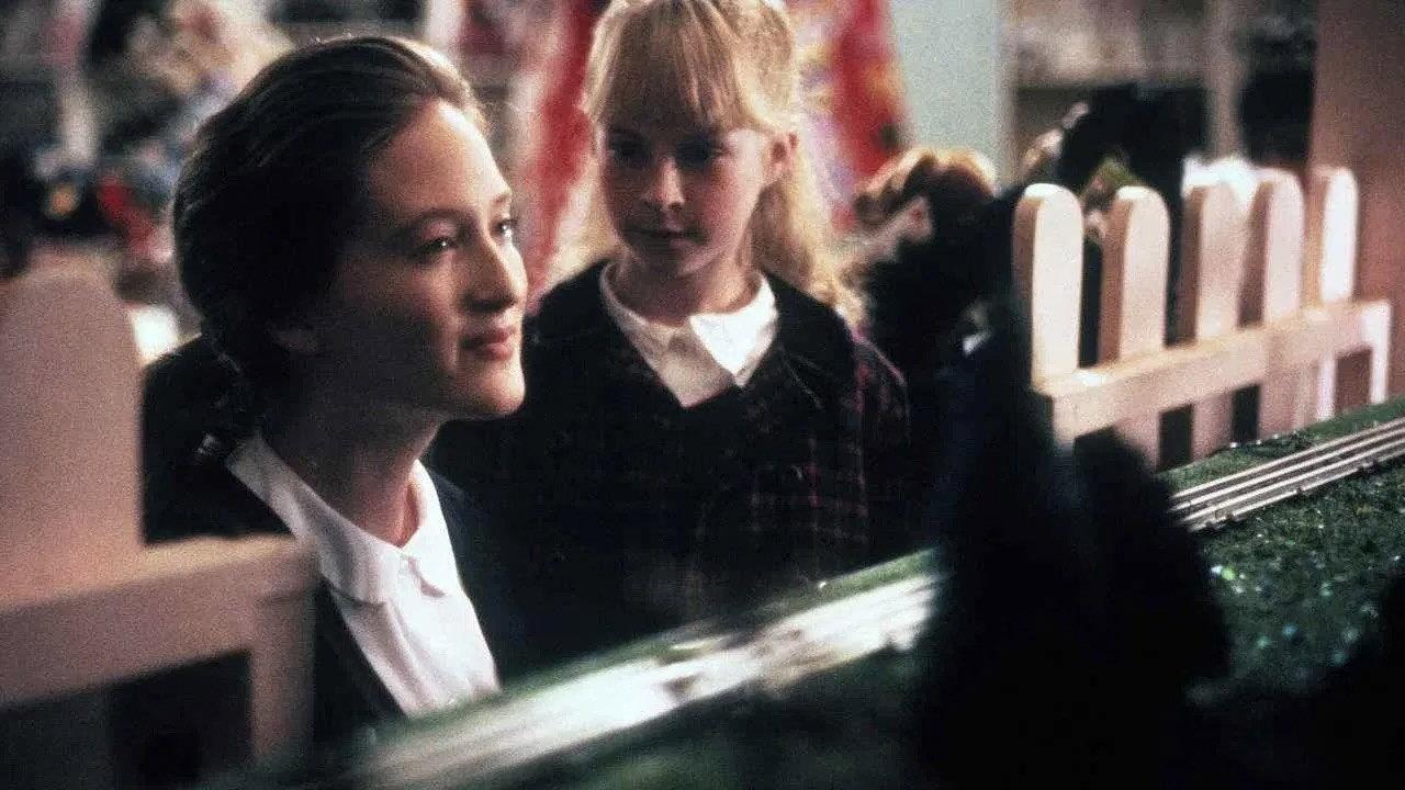 The Sitter 1991 movie scene