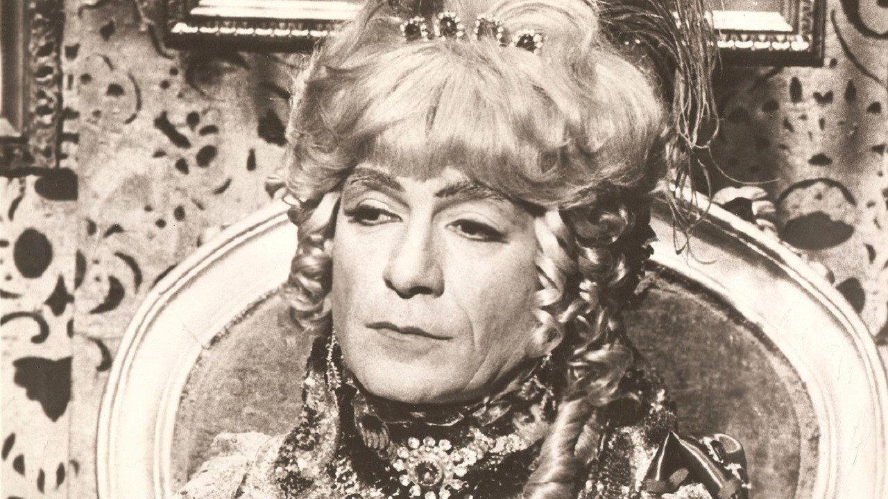 Splendori e miserie di Madame Royale 1970 movie scene