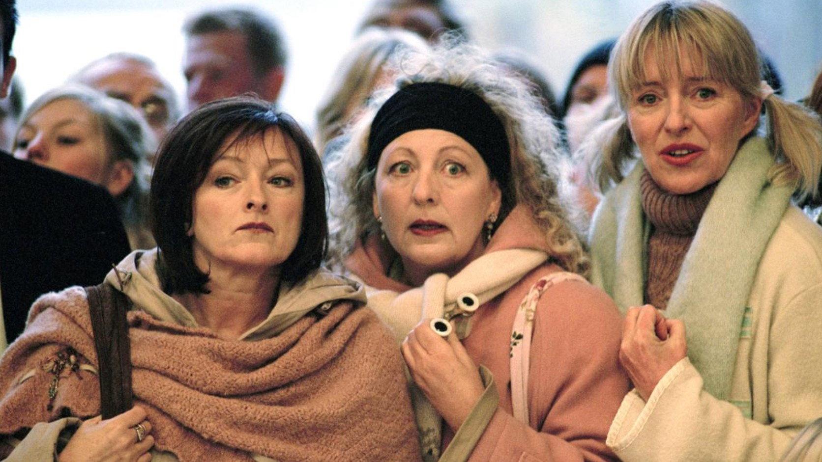 What's Wrong with This Picture? 2004 movie scene
