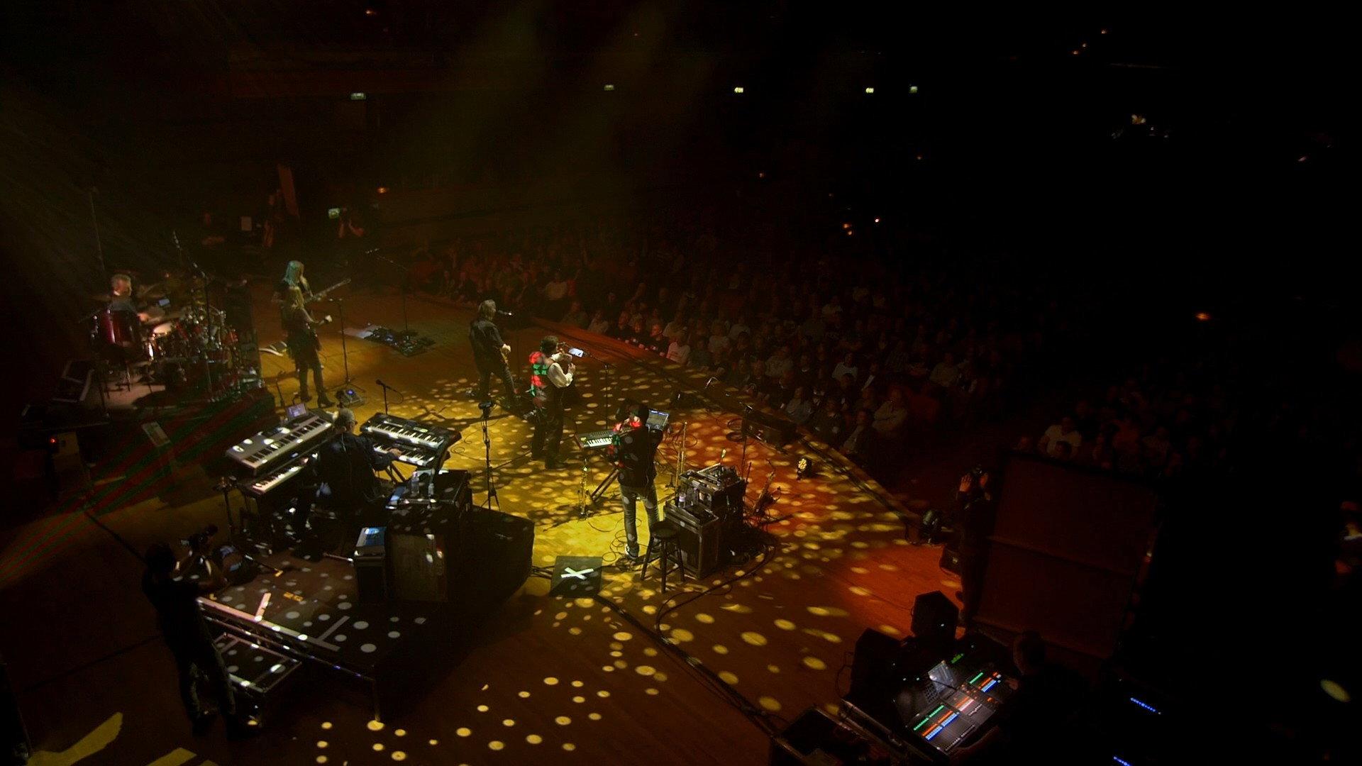 Steve Hackett - Wuthering Nights: Live In Birmingham 2018 movie scene