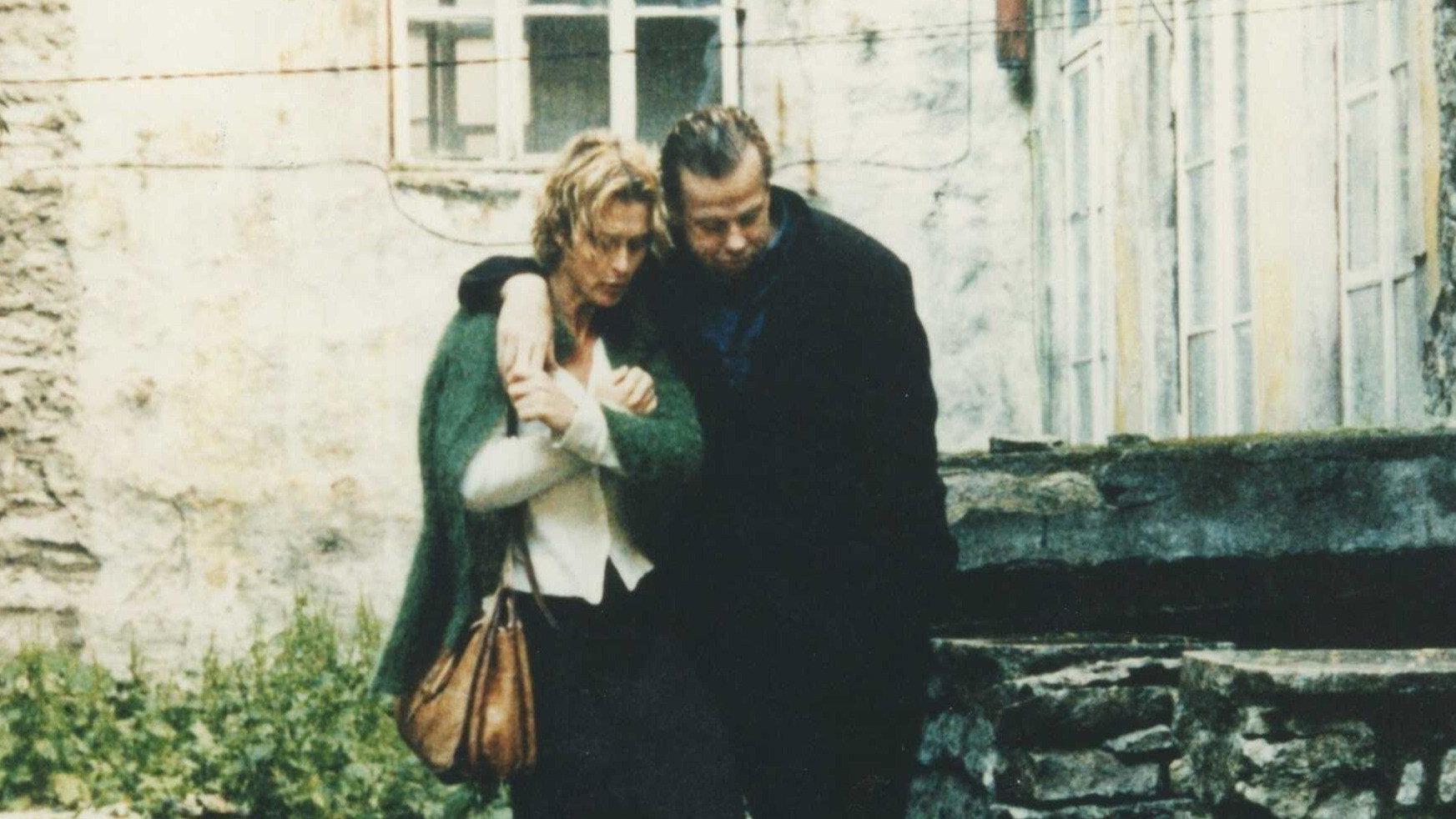 True Moments 1998 movie scene