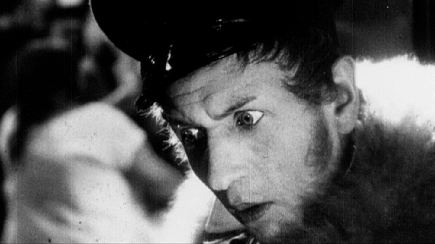 The Overcoat 1926 movie scene