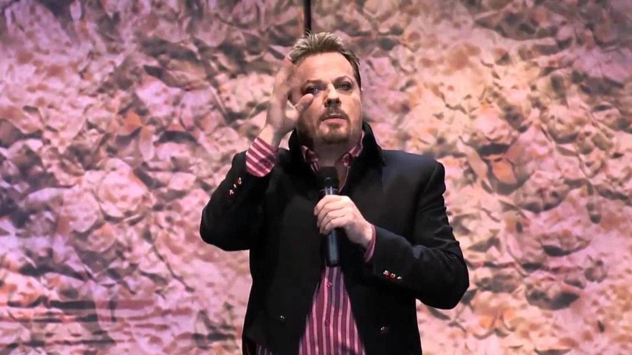 Eddie Izzard: Live at Madison Square Garden 2011 movie scene