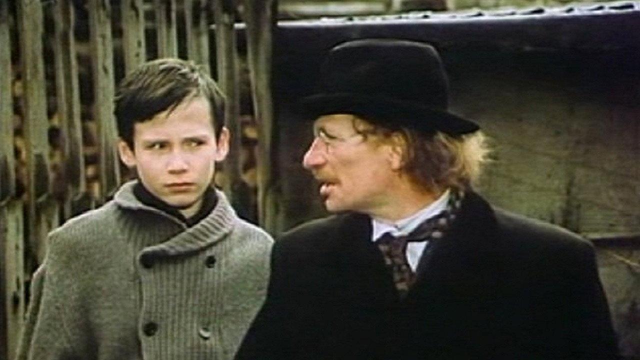 Jan on the Barge 1986 movie scene