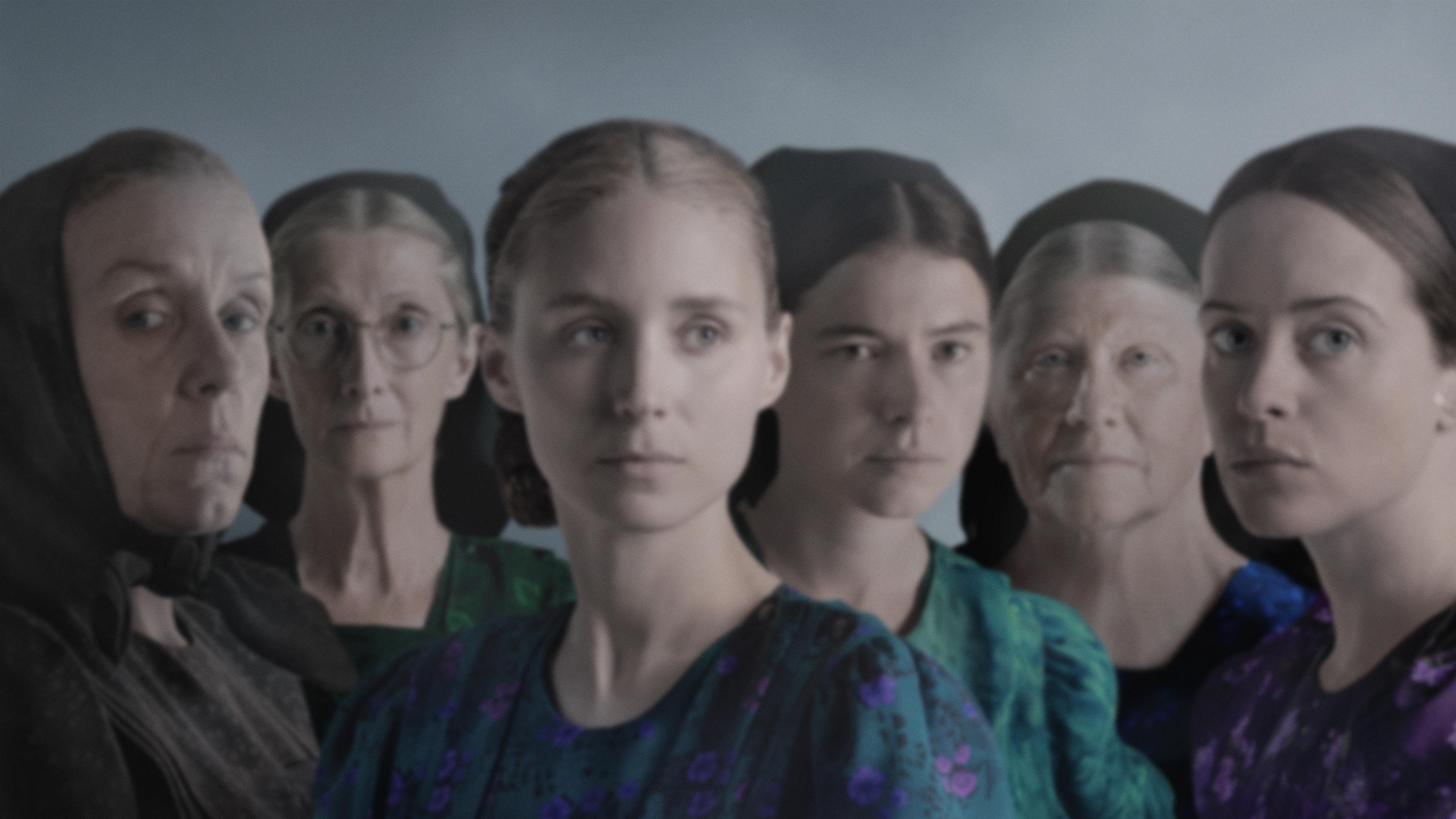 Women Talking 2022 movie scene