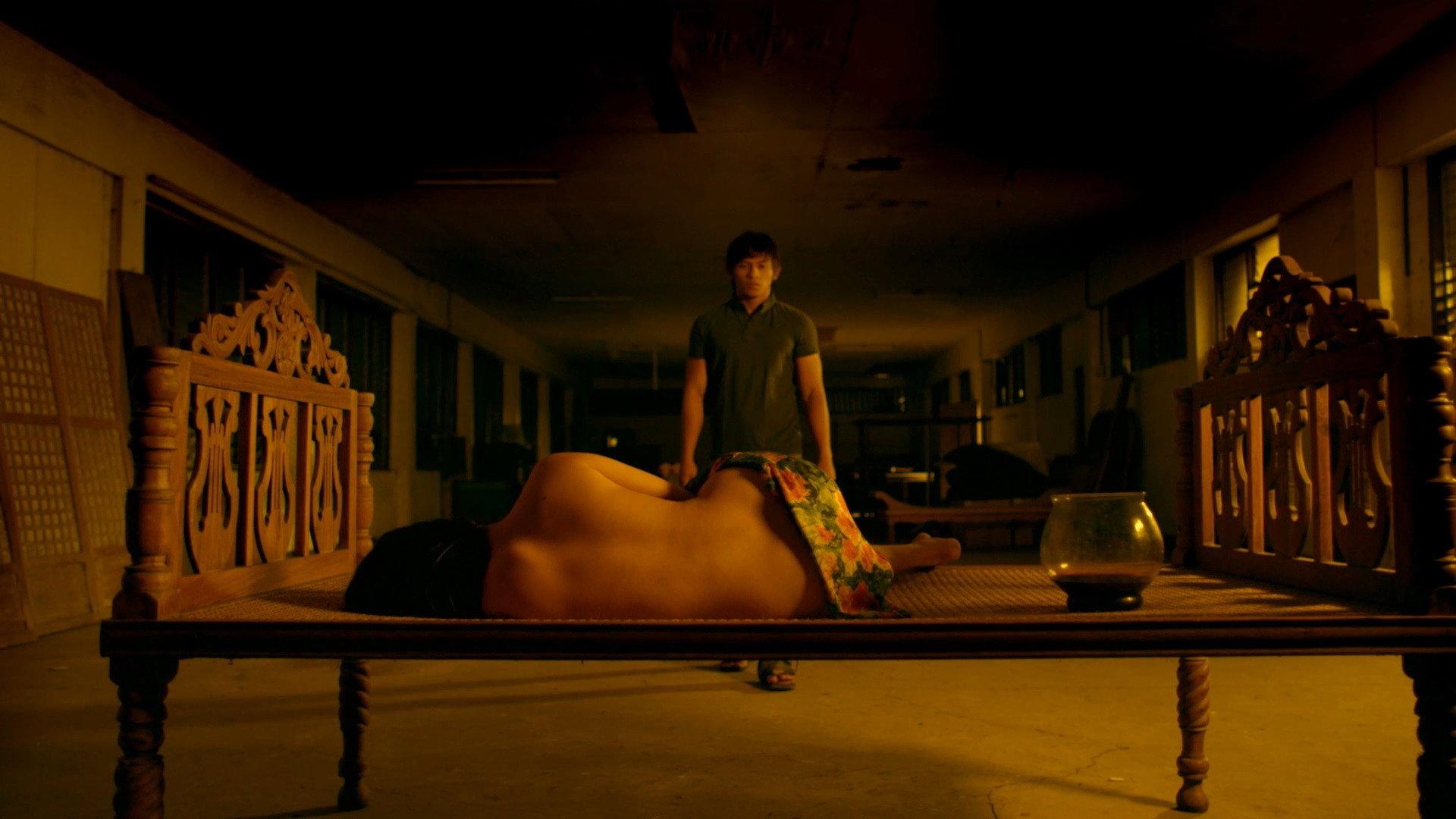 Hindi Tao Hindi Hayop 2013 movie scene