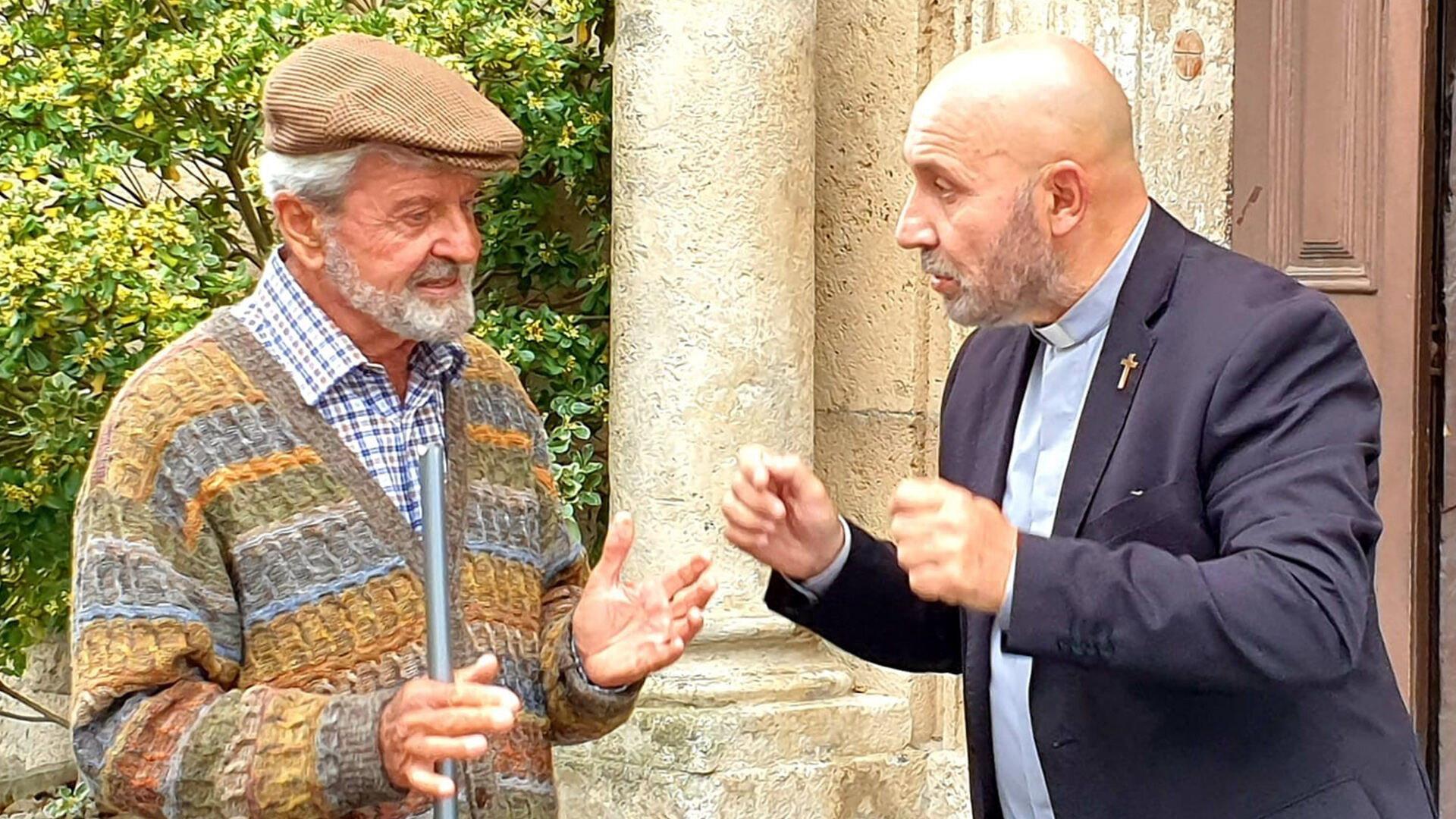 4 misteri e un funerale 2021 movie scene
