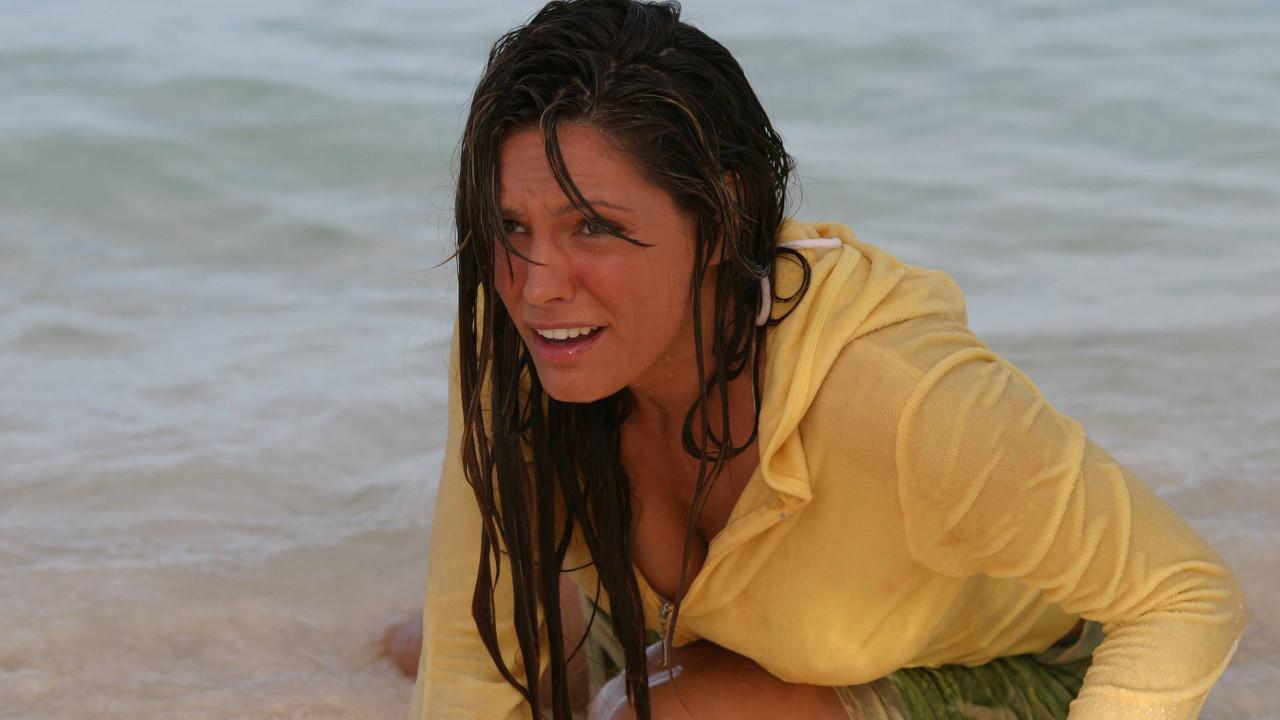 Three 2005 movie scene