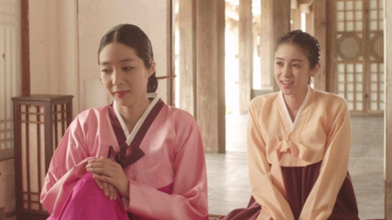 Hwang Jin-yi 2015 movie scene