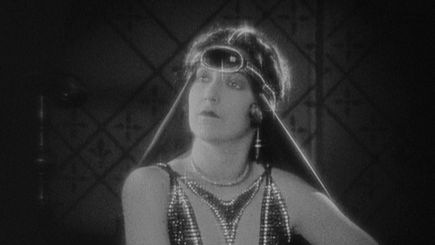 The Mystic 1925 movie scene