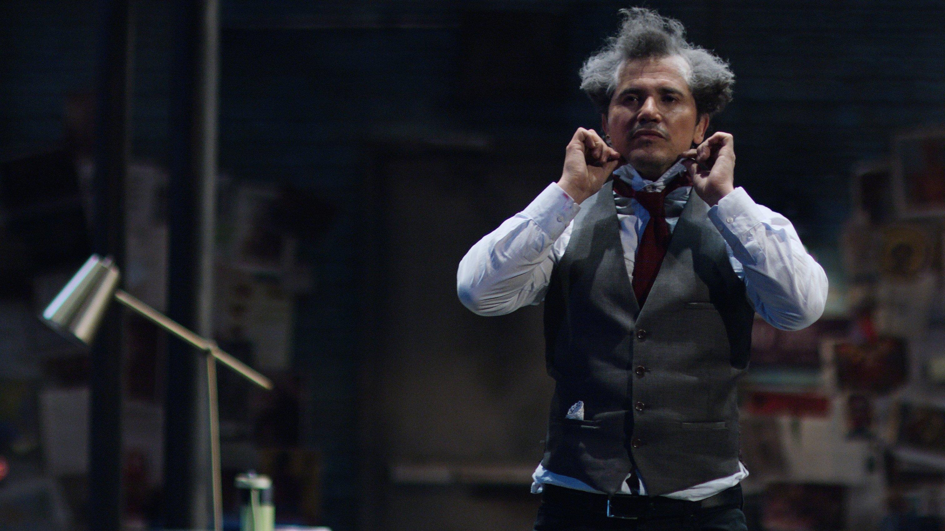 John Leguizamo's Latin History for Morons 2018 movie scene