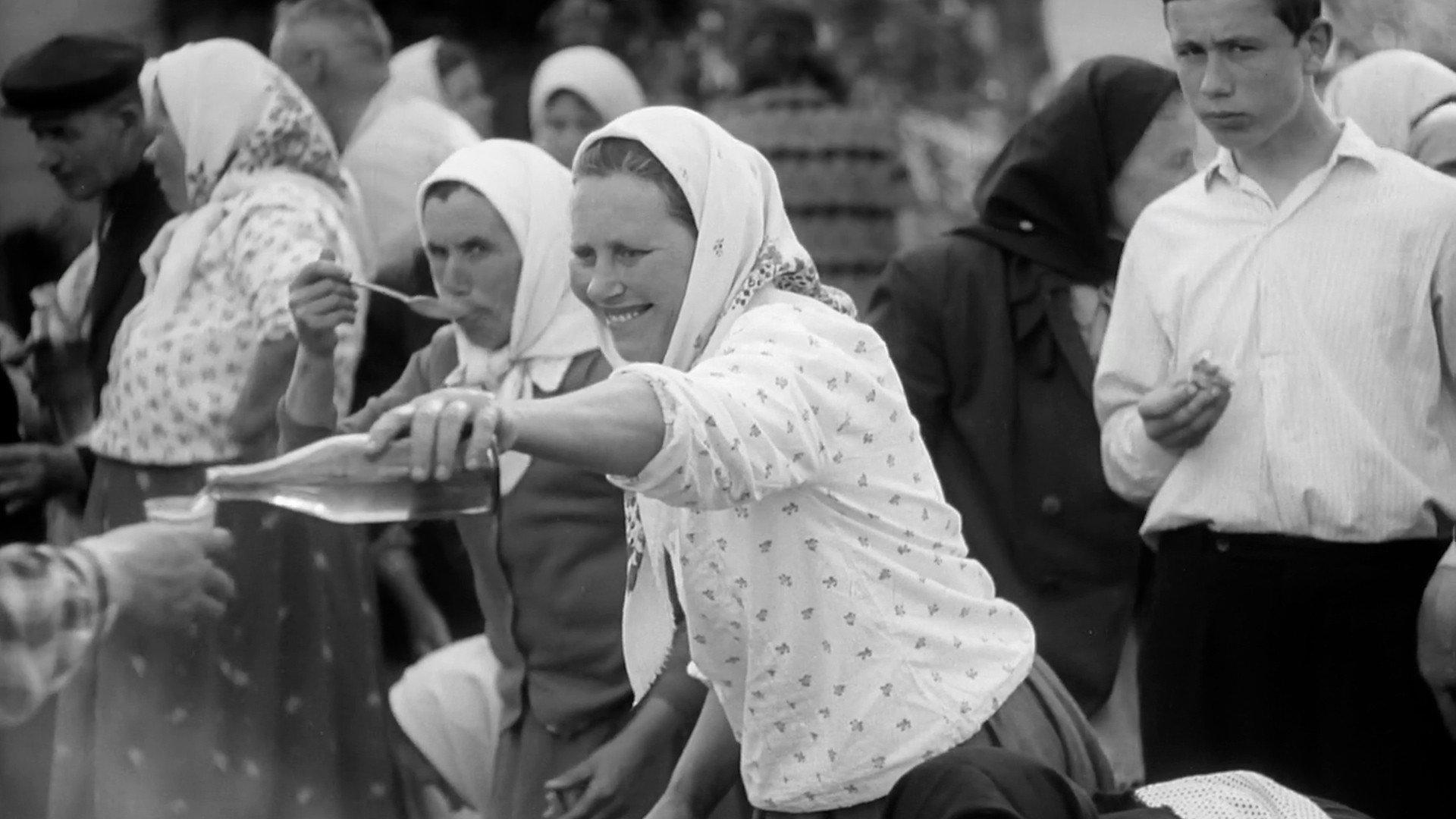 Widows' Street 1966 movie scene