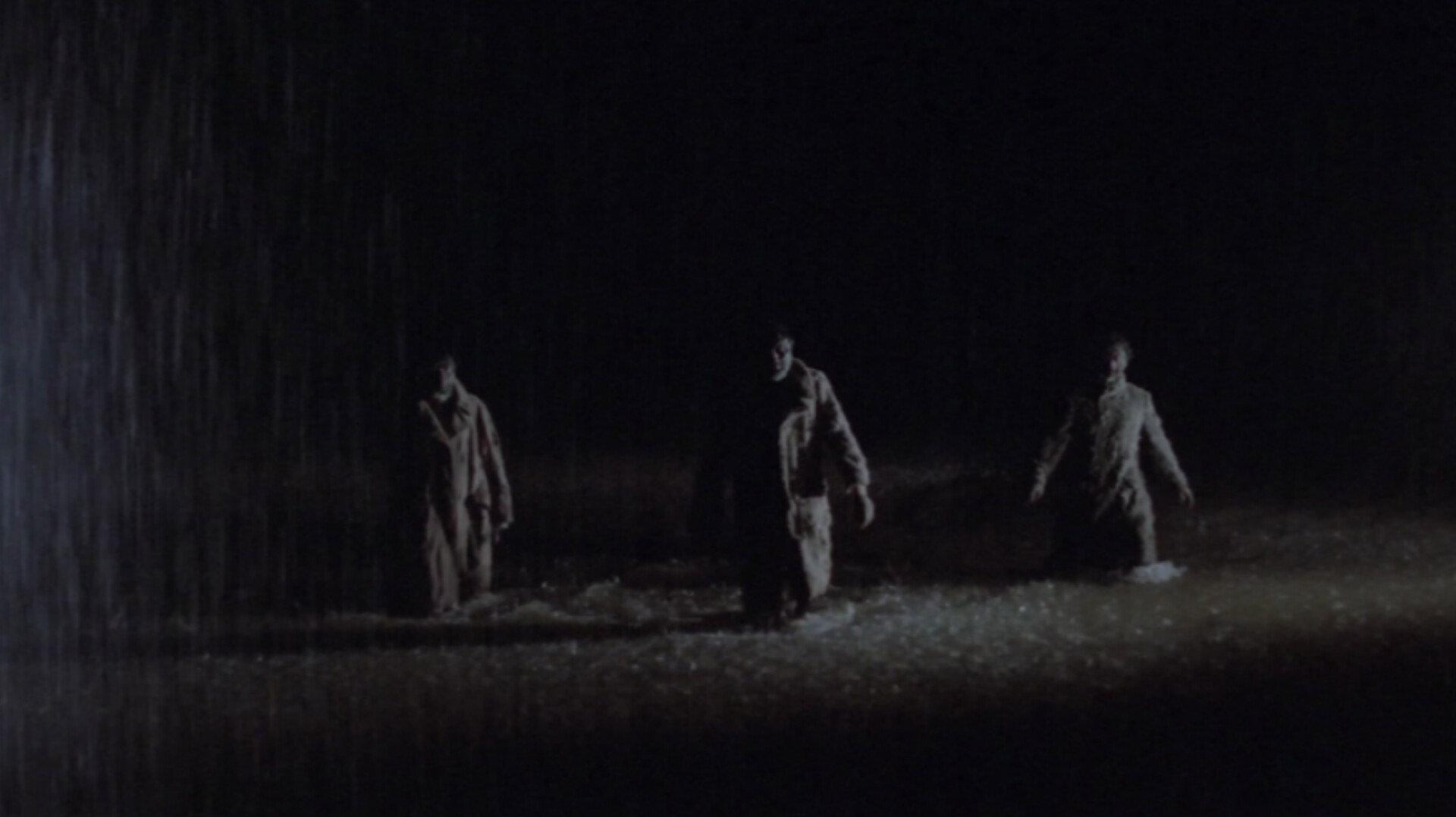 Srigala 1981 movie scene