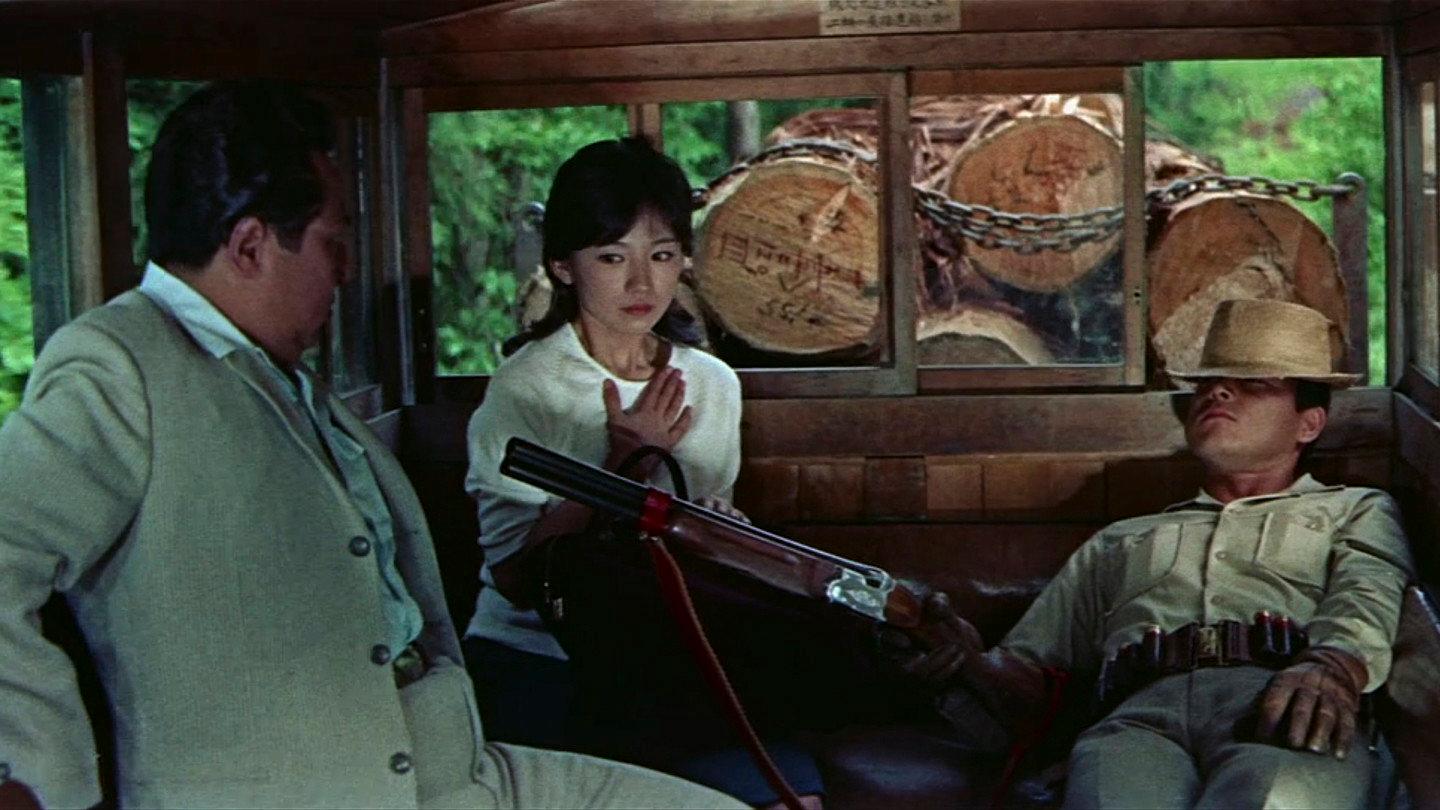 The Man with a Shotgun 1961 movie scene