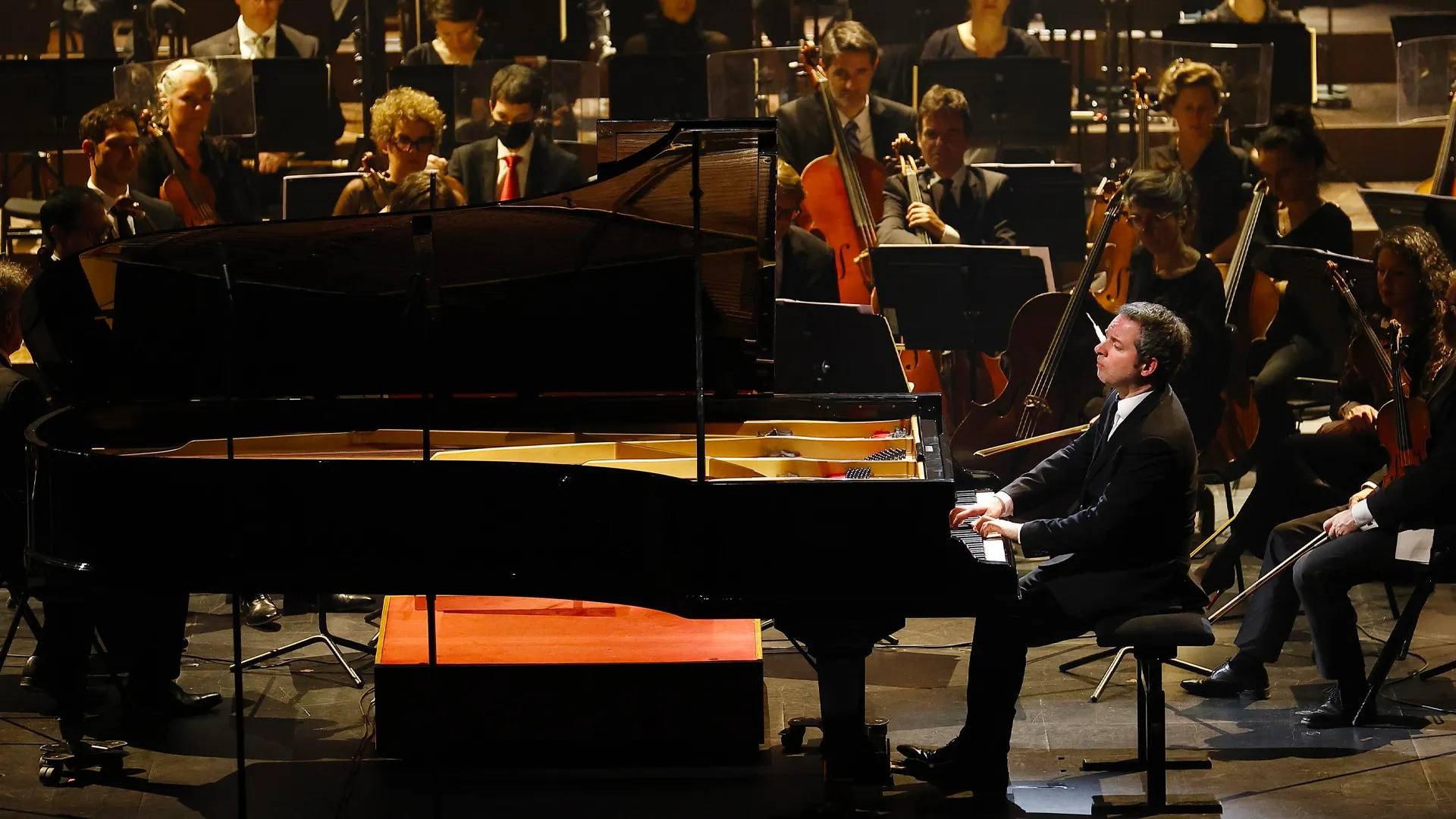 Bertrand Chamayou performs Franz Liszt With Jakob Lehmann & Les Siècles 2026 movie scene