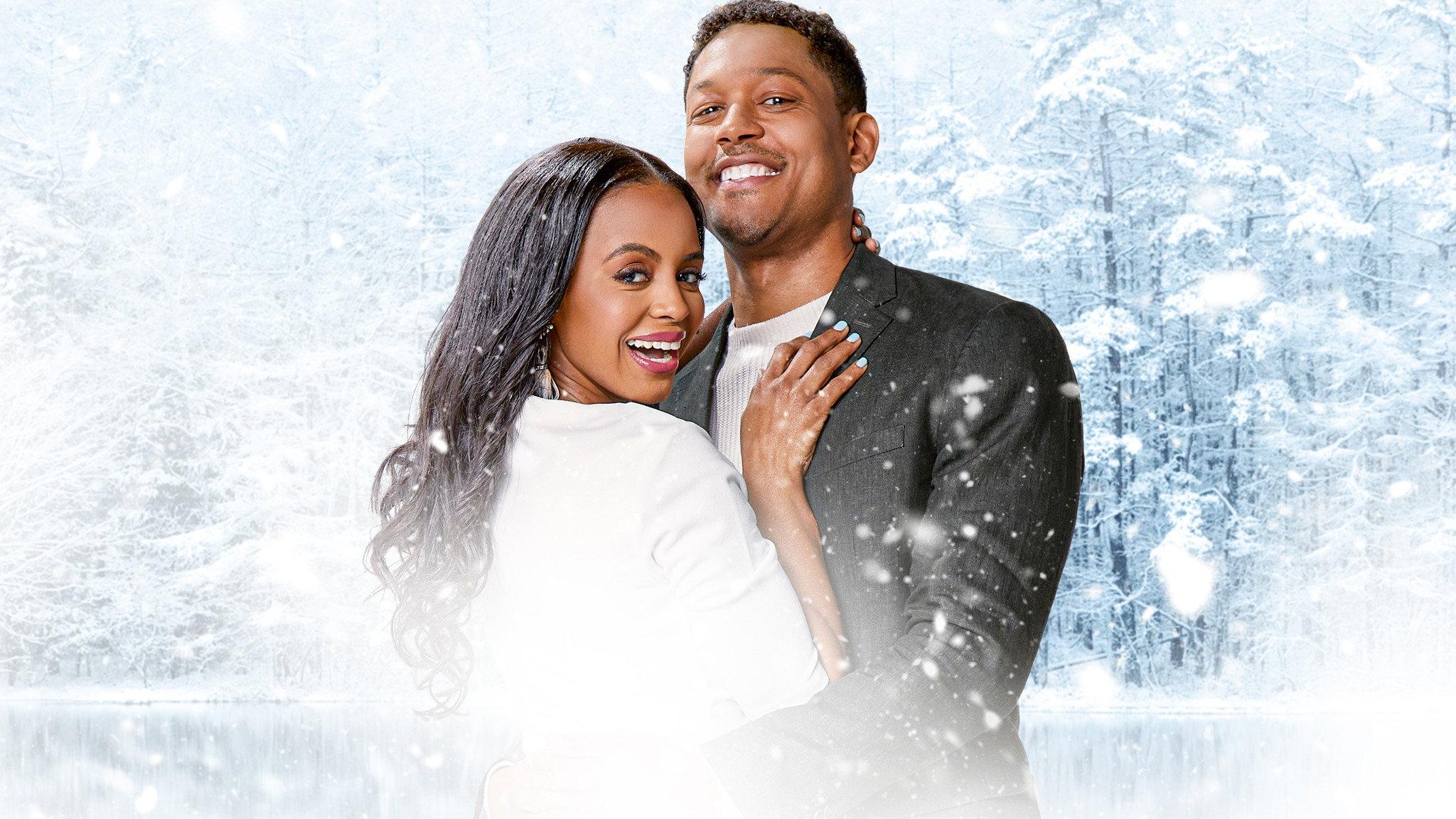 Writing Around the Christmas Tree 2021 movie scene