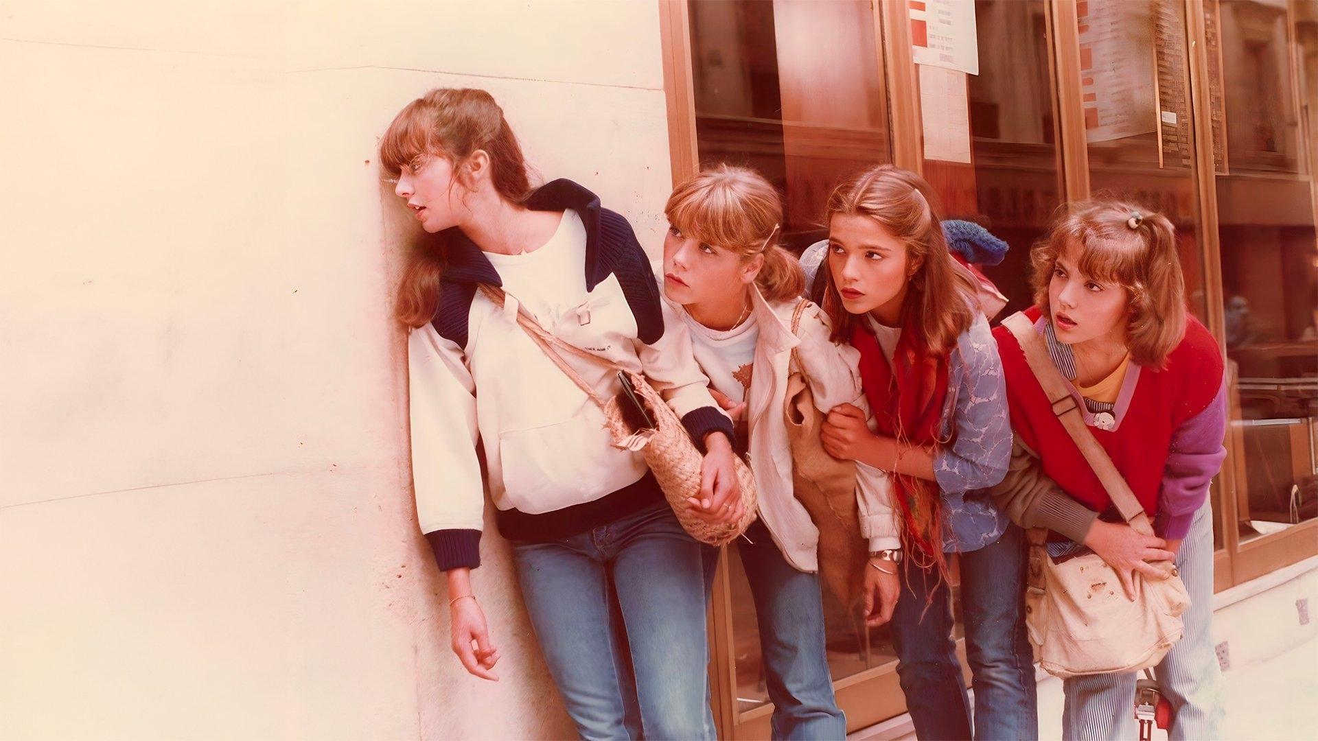 Girls 1980 movie scene