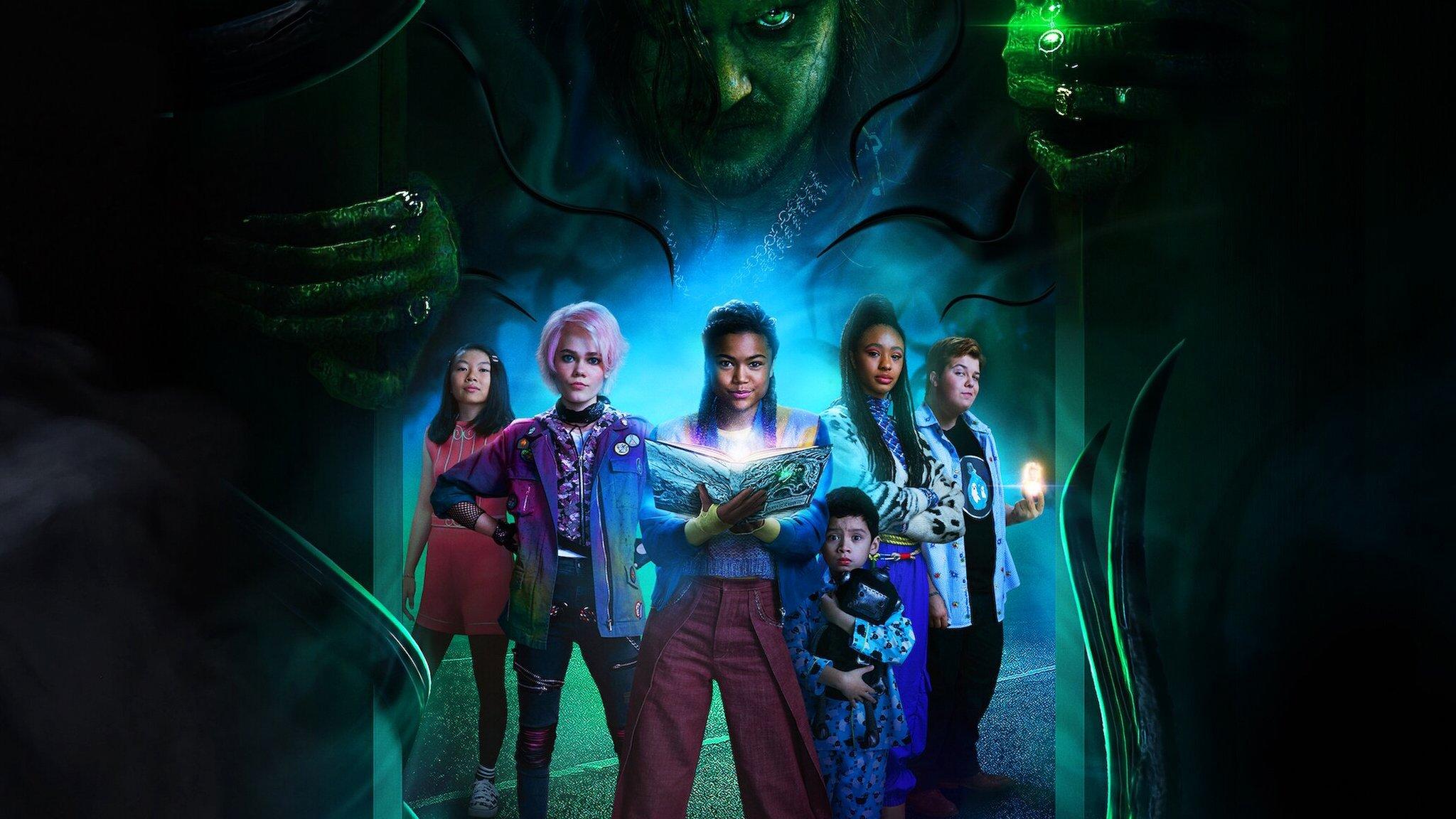 A Babysitter's Guide to Monster Hunting 2020 movie scene