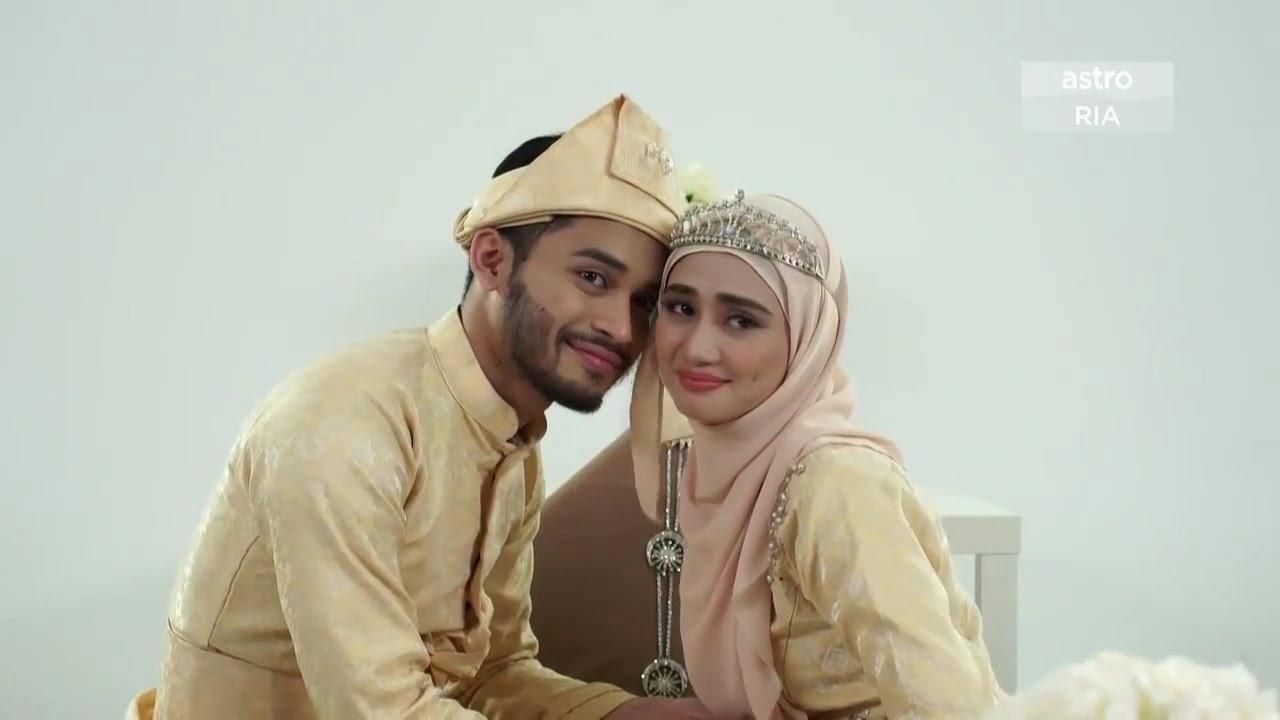 Biarkan Cinta Tersenyum Lagi movie scene