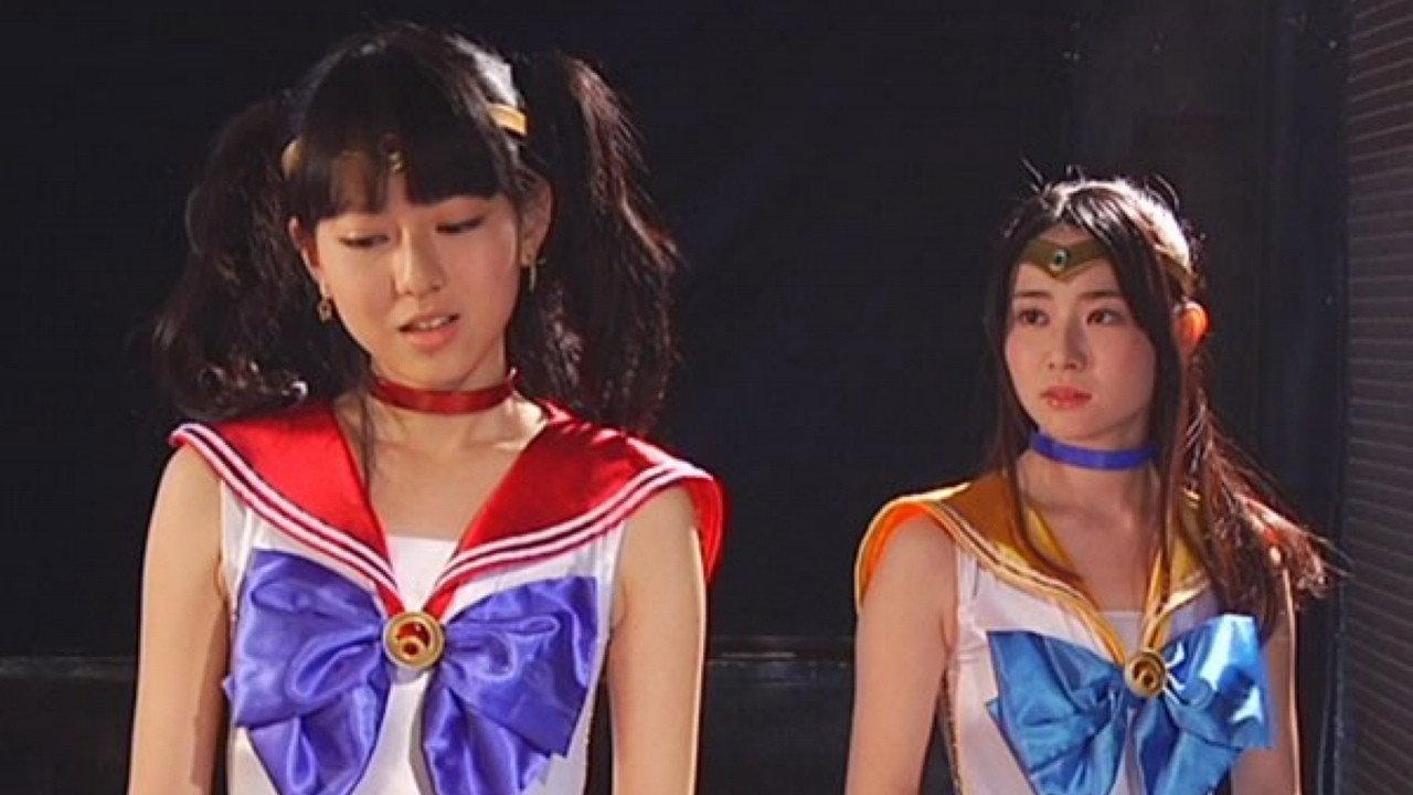 Gravure Heroine In Danger!! - Beautiful Girl Fighter Sailor Angels 2011 movie scene