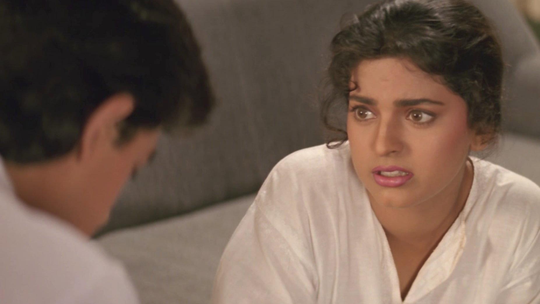 Hum Hain Rahi Pyar Ke 1993 movie scene
