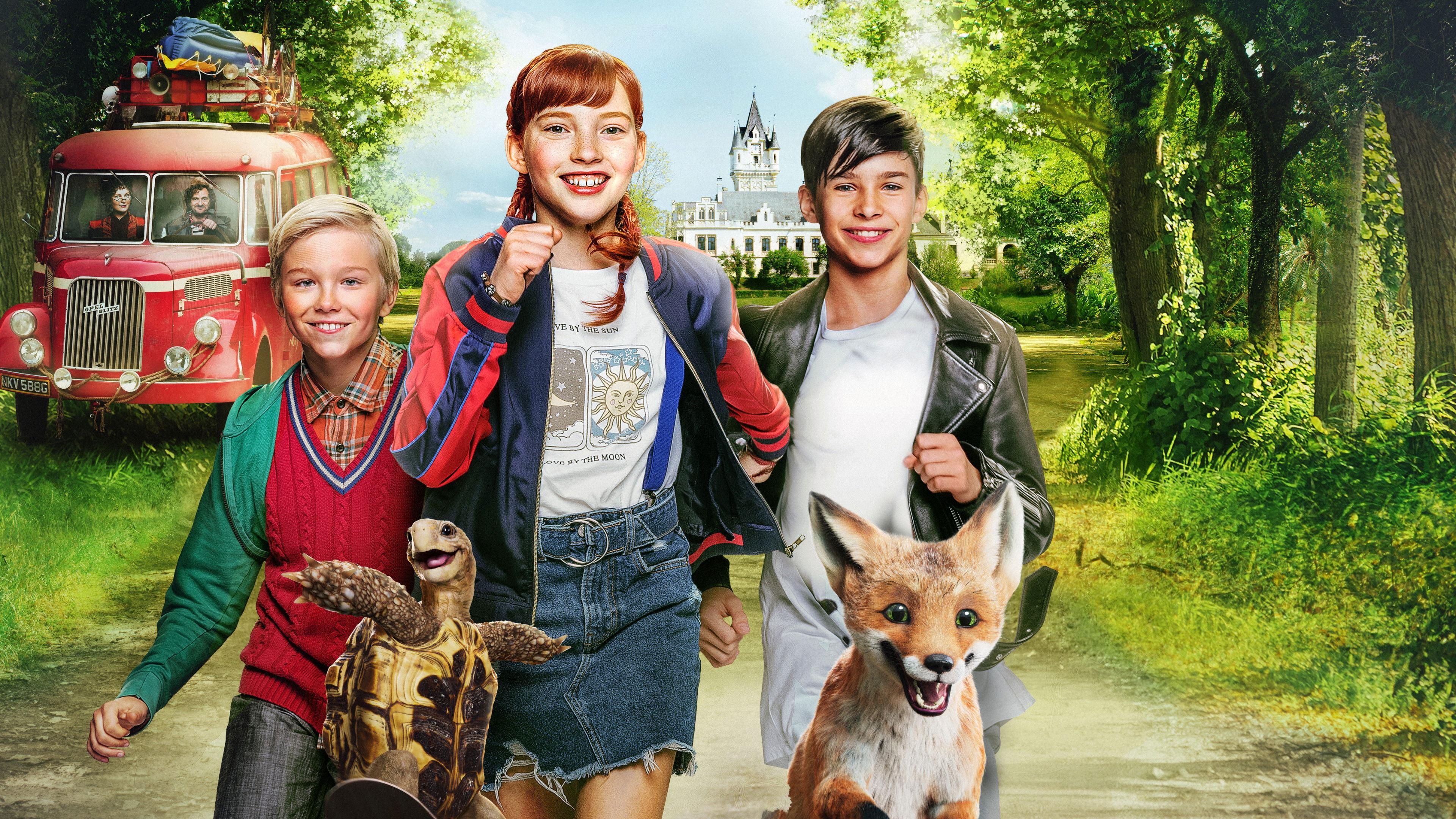 The School of the Magical Animals 2021 movie scene