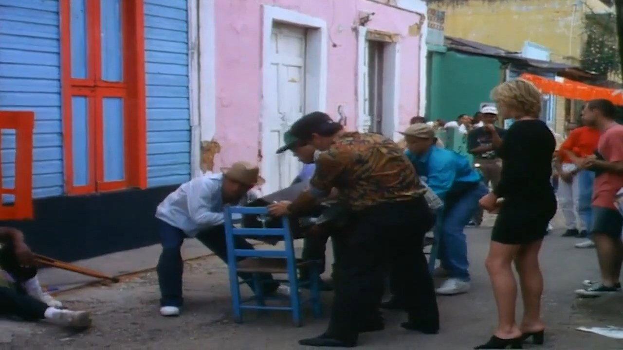4 hombres y un ataud 1996 movie scene