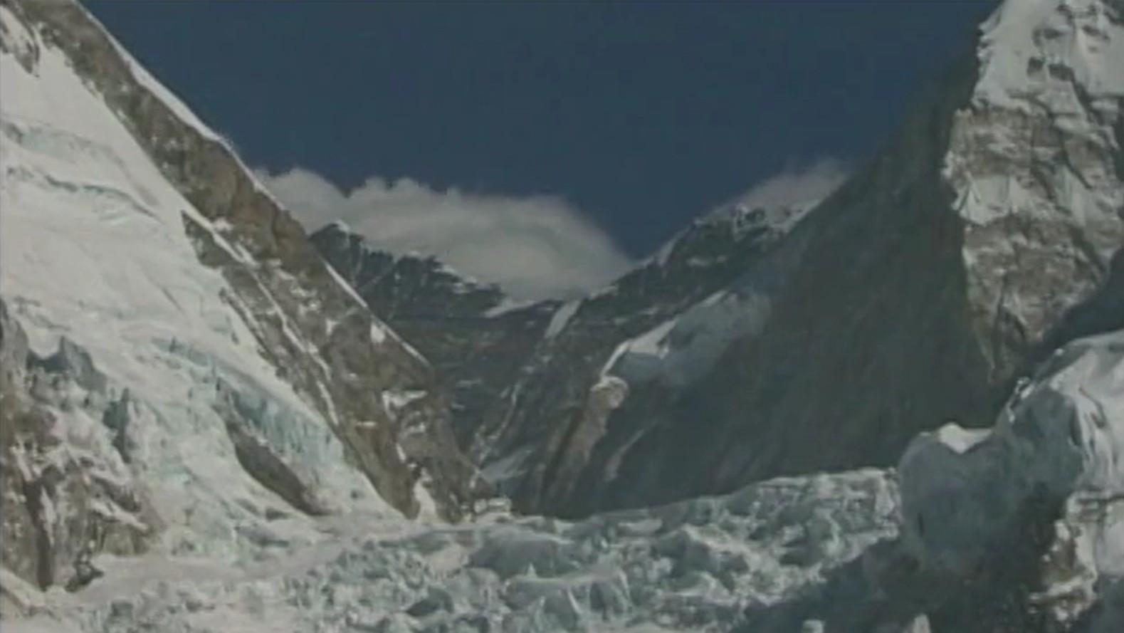 Everest Dreams 2000 movie scene