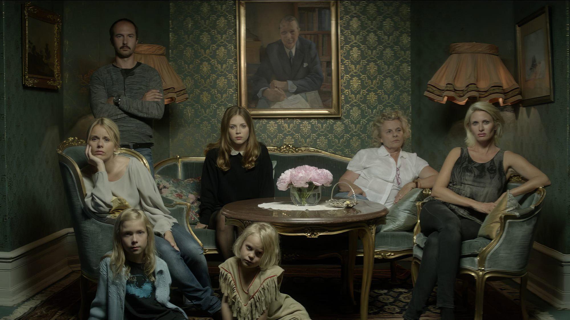 Blondie 2012 movie scene