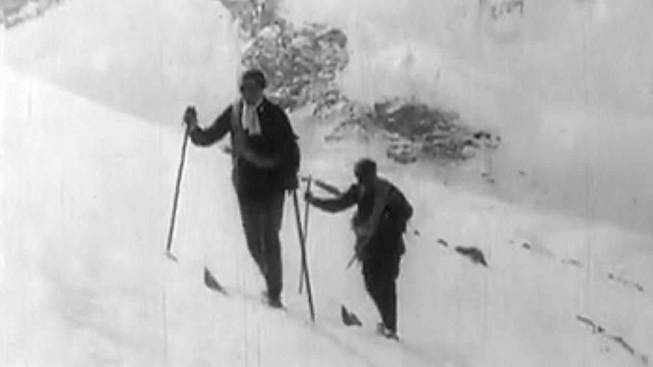 4628 Meter hoch auf Skiern 1913 movie scene