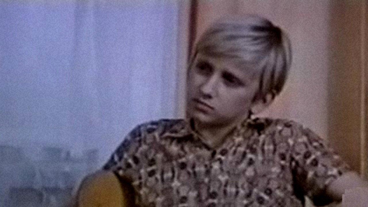 Vials 1976 movie scene