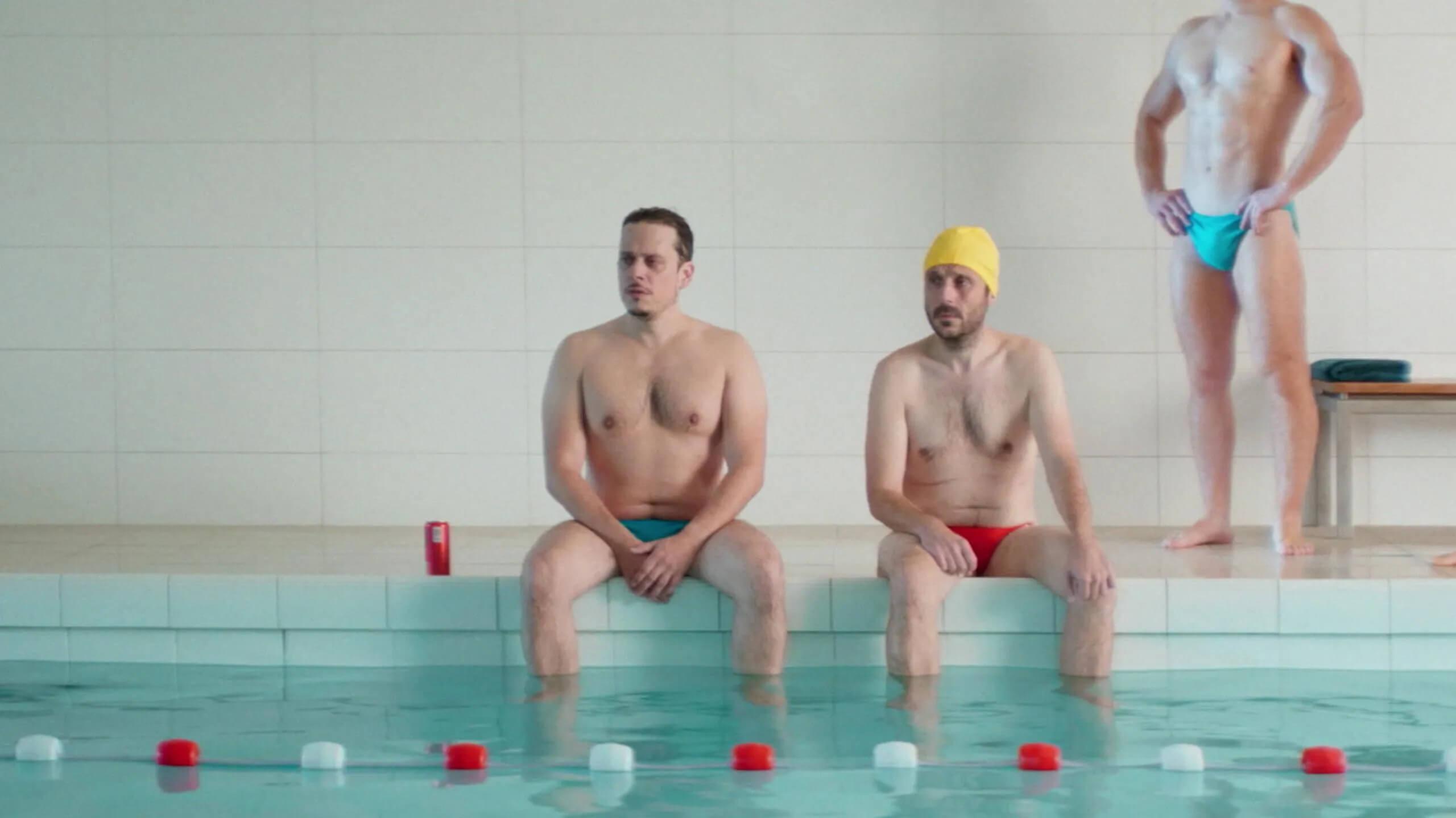 La Piscine 2022 movie scene