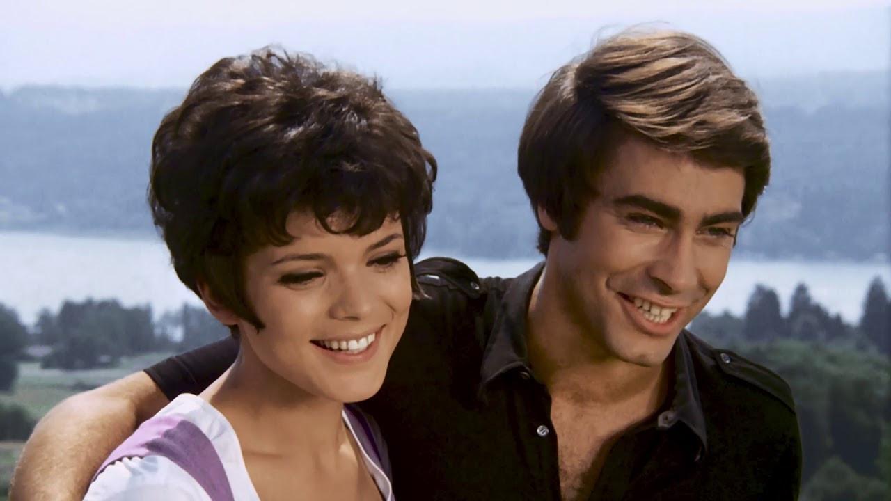 Hilfe, ich liebe Zwillinge! 1969 movie scene