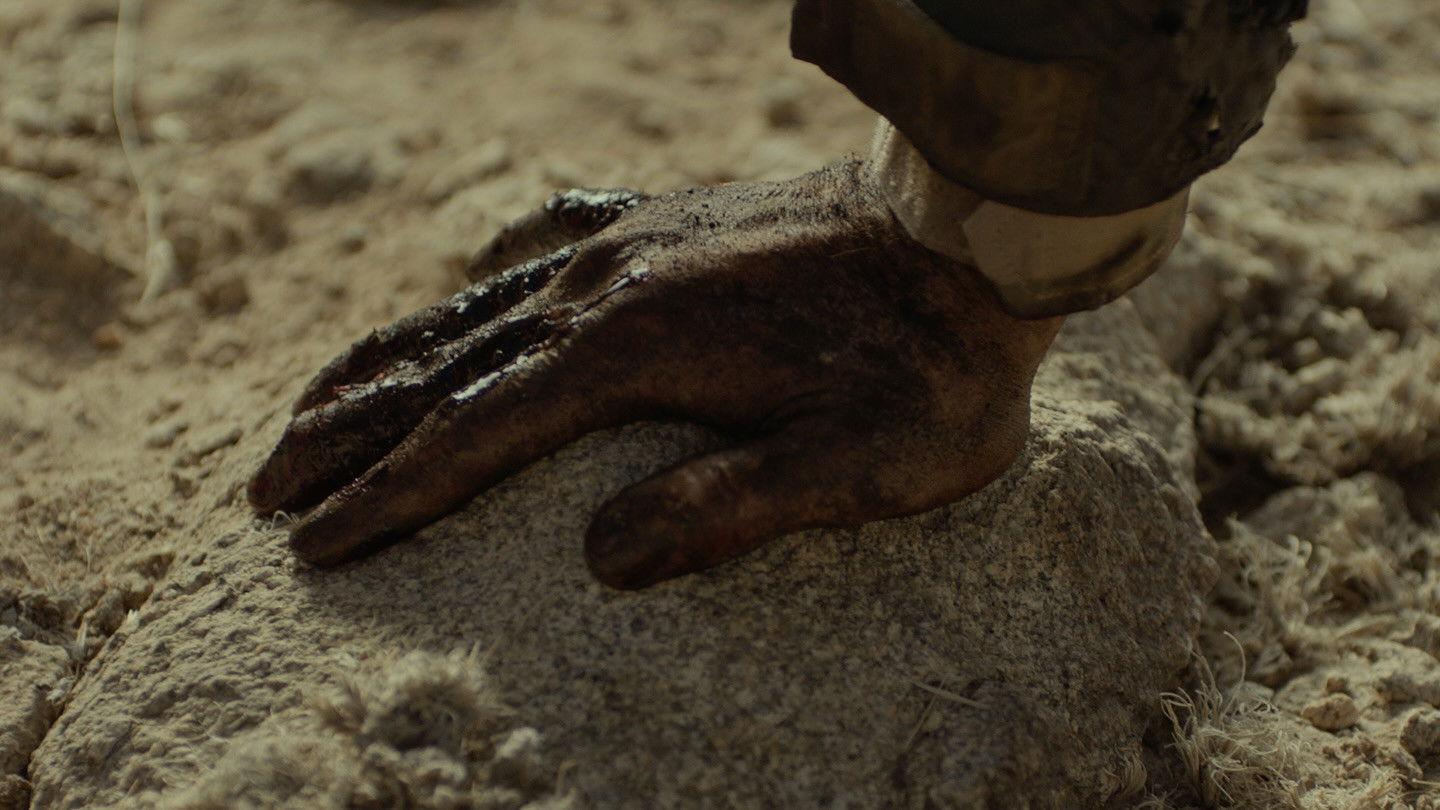 Al-Awja 17:47 2025 movie scene